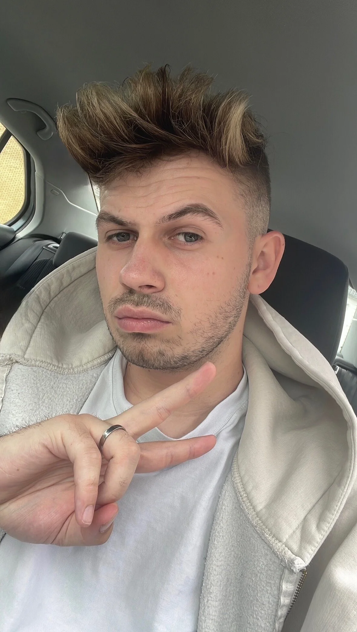 XXX Porn Photo of Nude gayboylevin 2