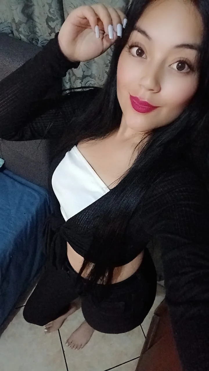 XXX Porn Photo of Nude Alisha_99 6