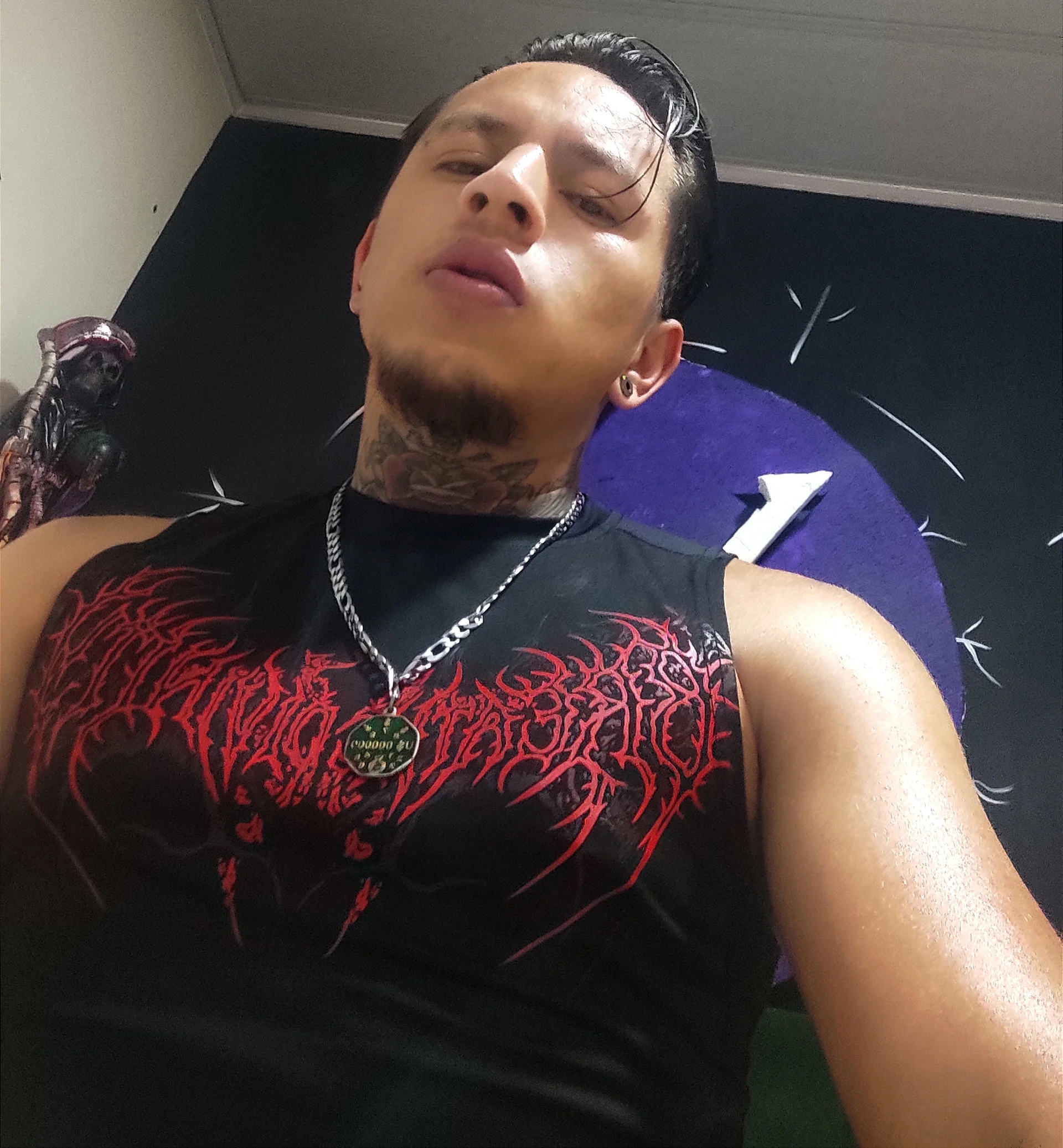 XXX Porn Photo of Nude Valentino_DominusDirty 2