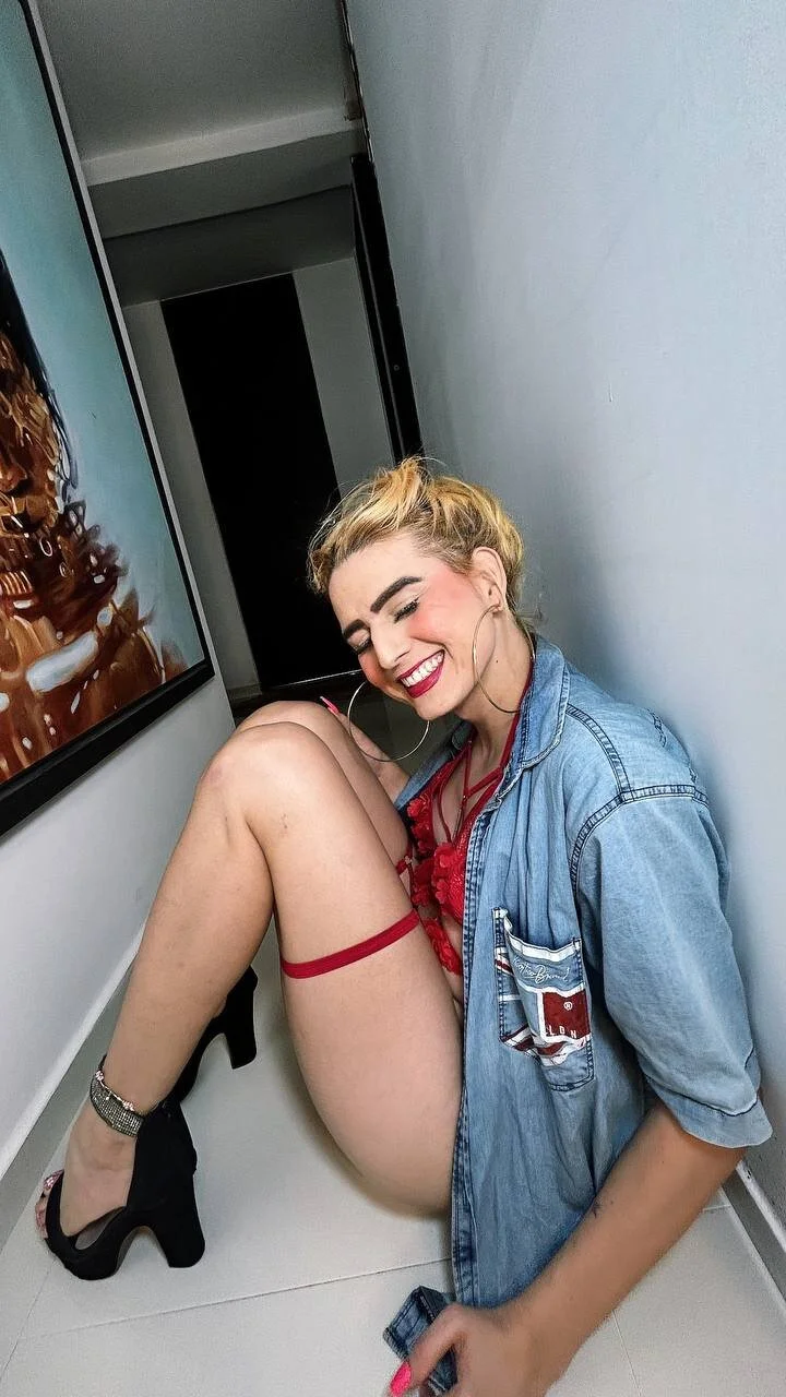 XXX Porn Photo of Nude shannel__queen 21
