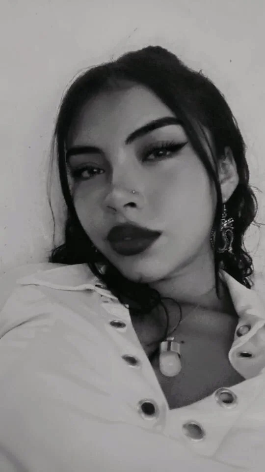 XXX Porn Photo of Nude Devil_AliceXo 4