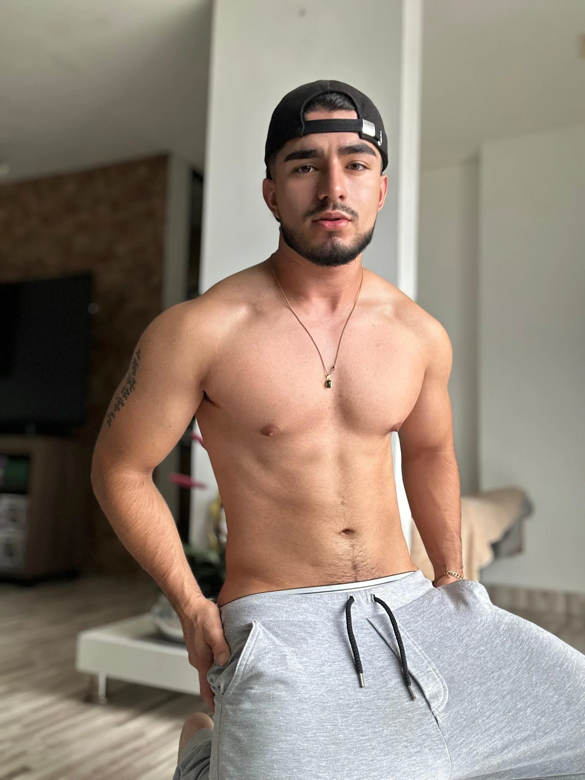 XXX Porn Photo of Nude zayn_maximoff 3