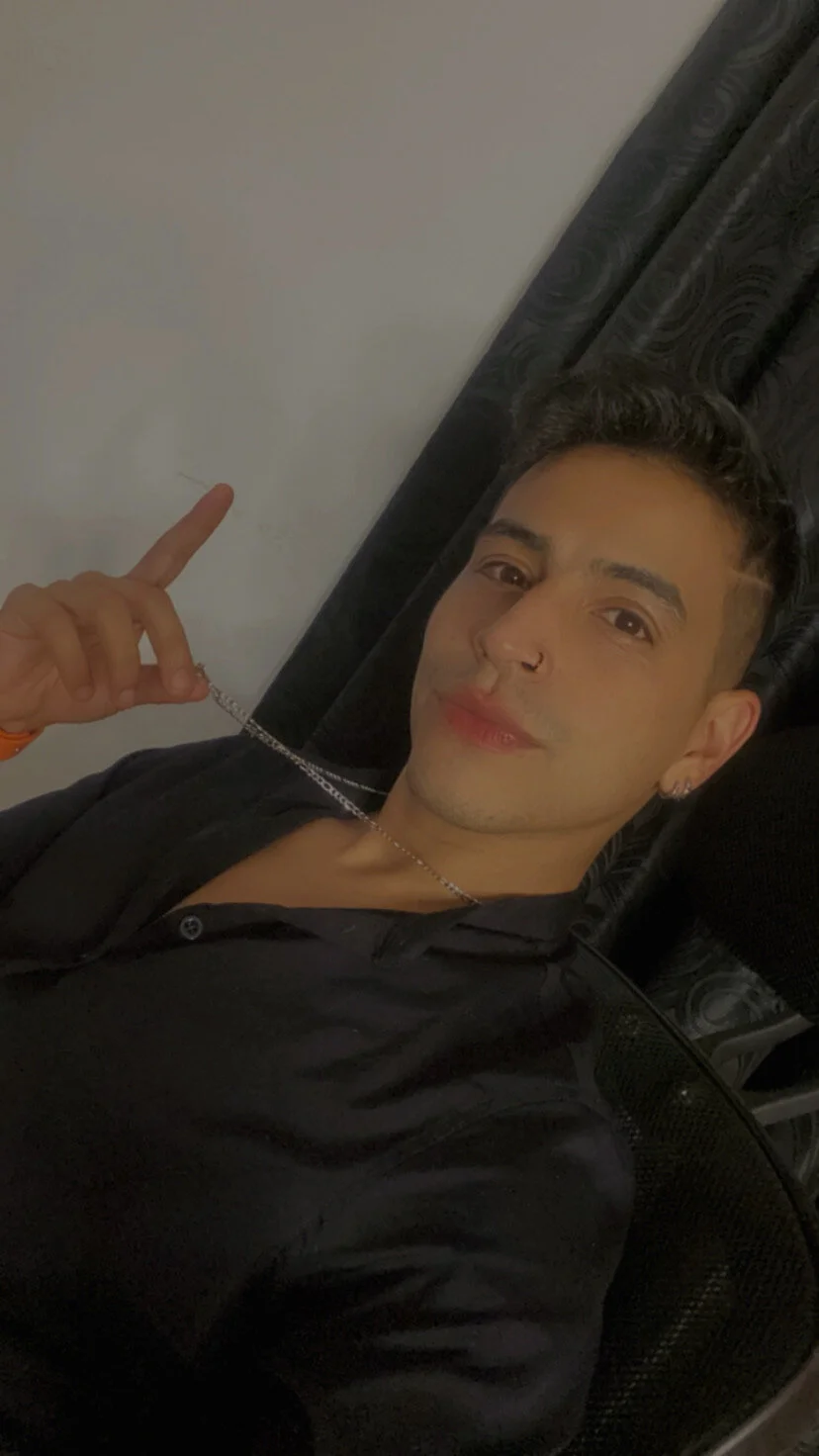 XXX Porn Photo of Nude Juann-cock 4