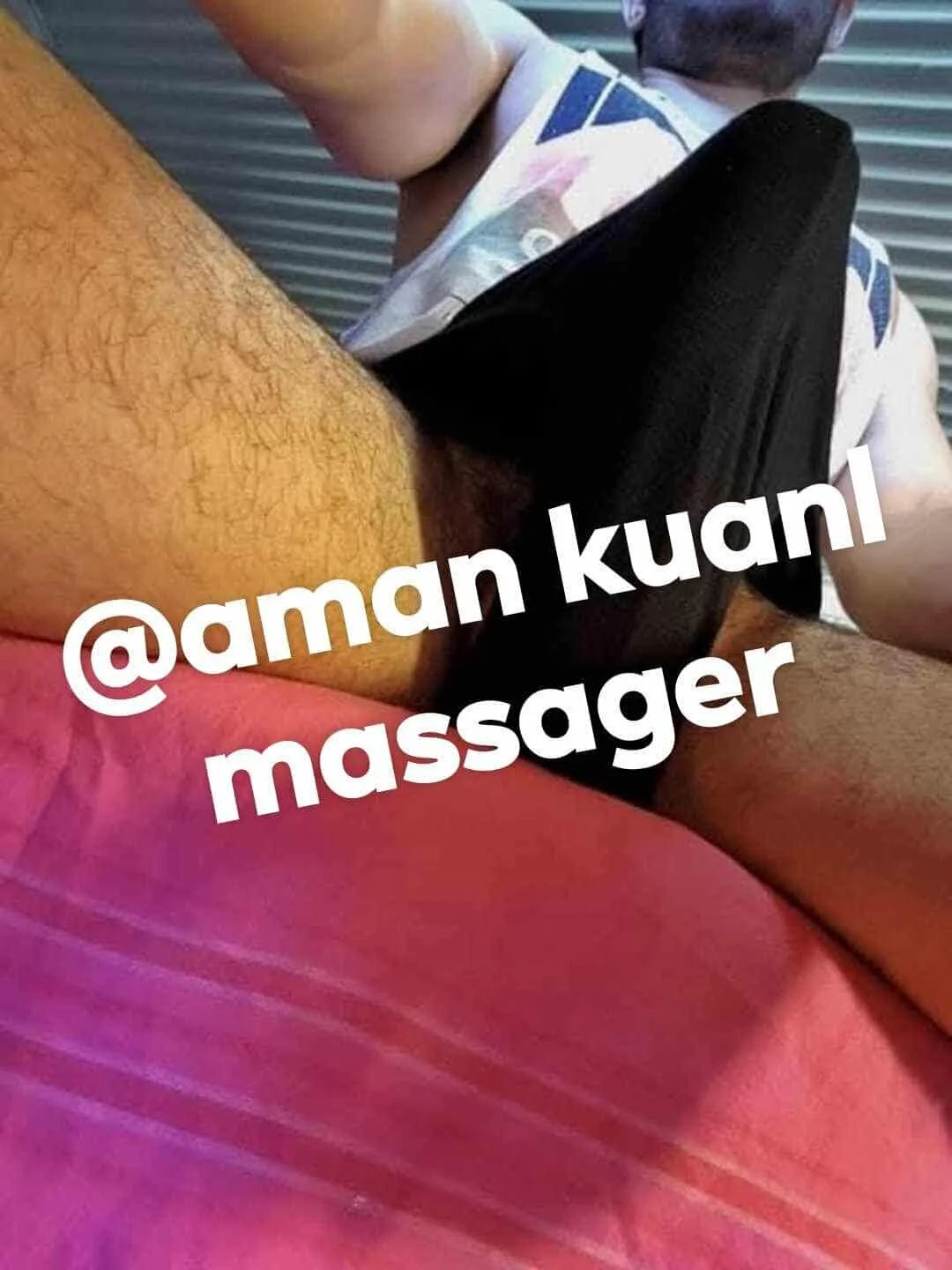 XXX Porn Photo of Nude Kunalmassager8inchcock 8