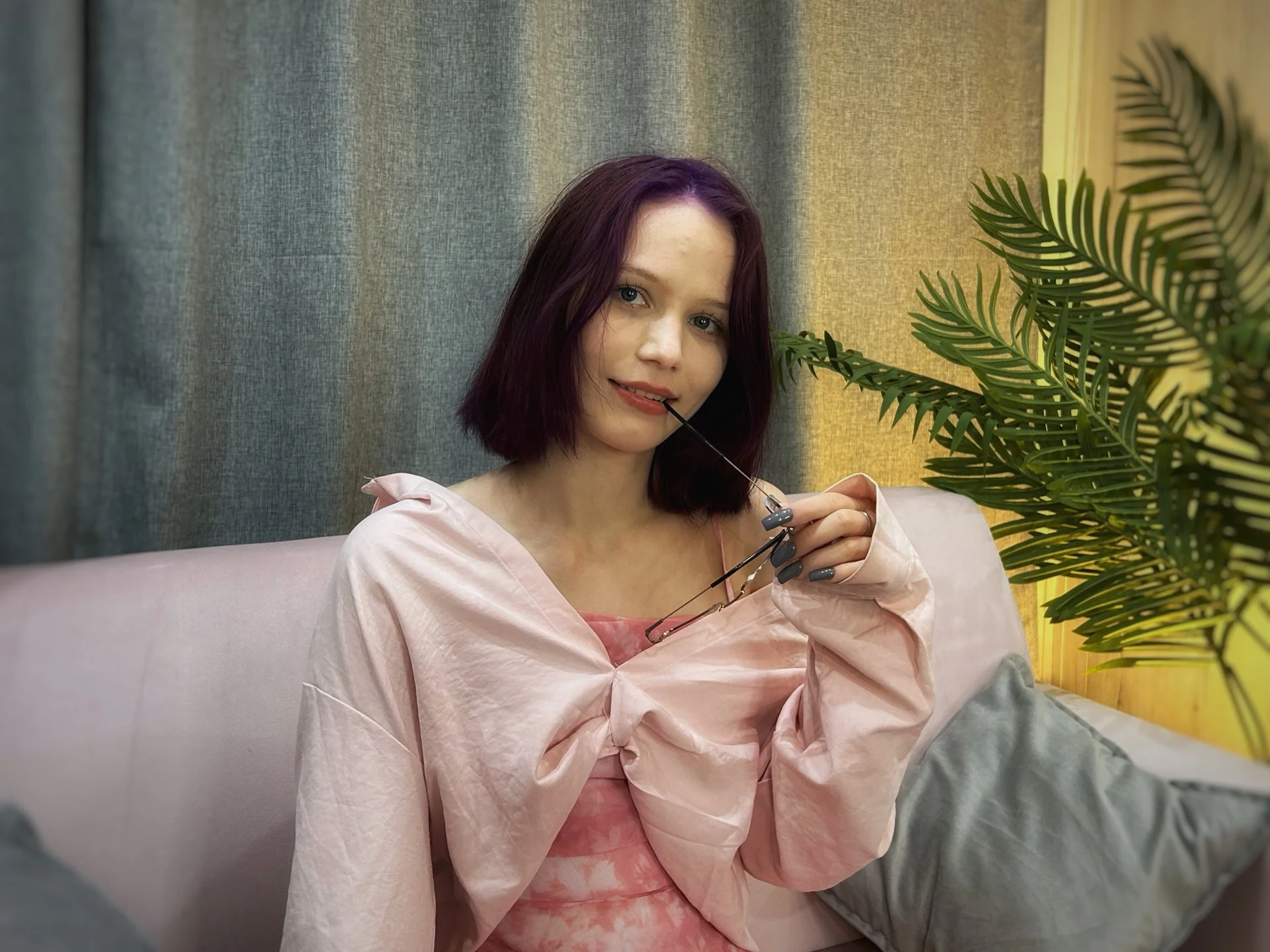 XXX Porn Photo of Nude AliceJohansone 6