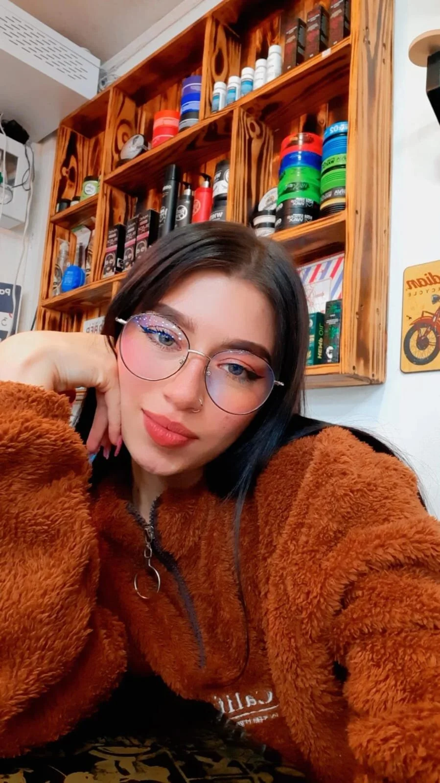XXX Porn Photo of Nude mily_thomson_b_ 4
