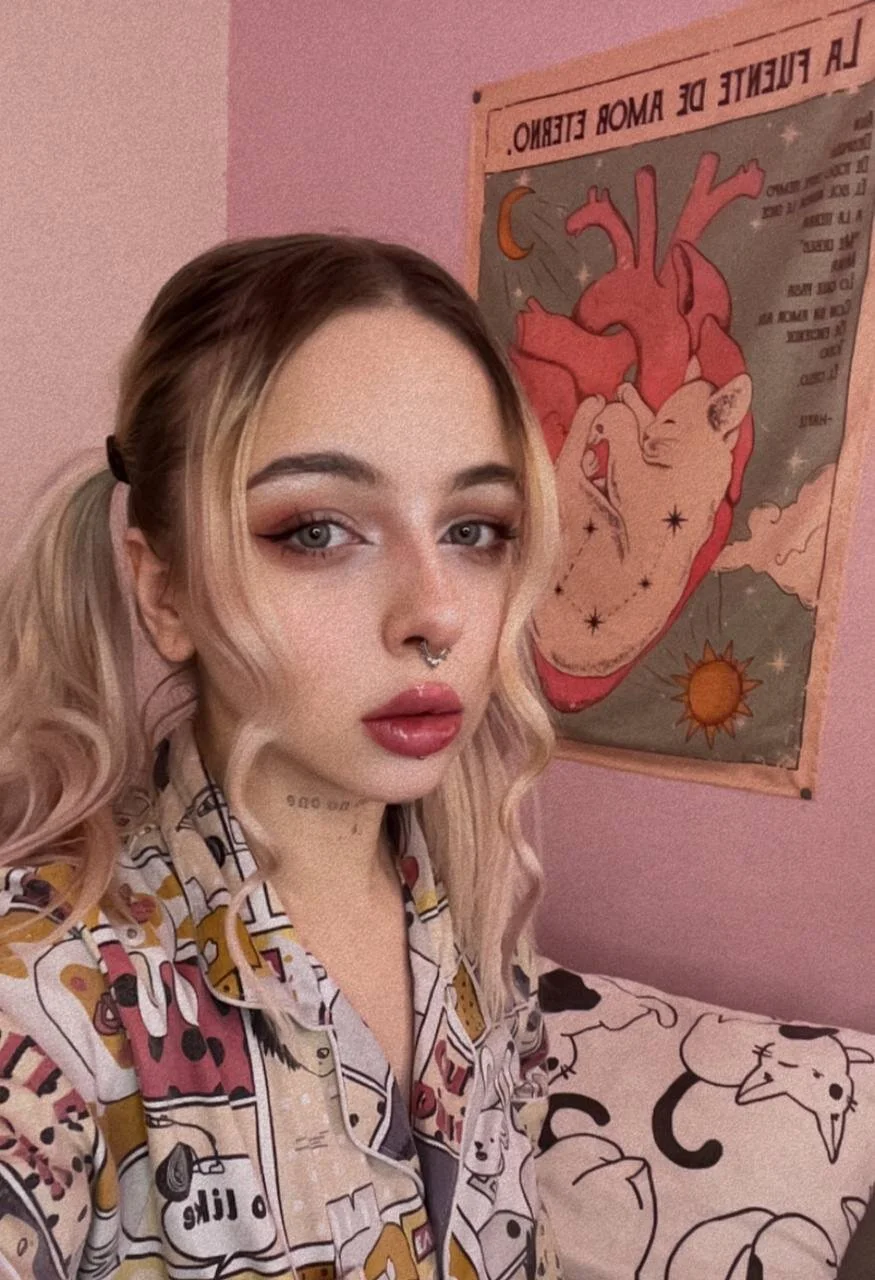 XXX Porn Photo of Nude Alice_Halle 3
