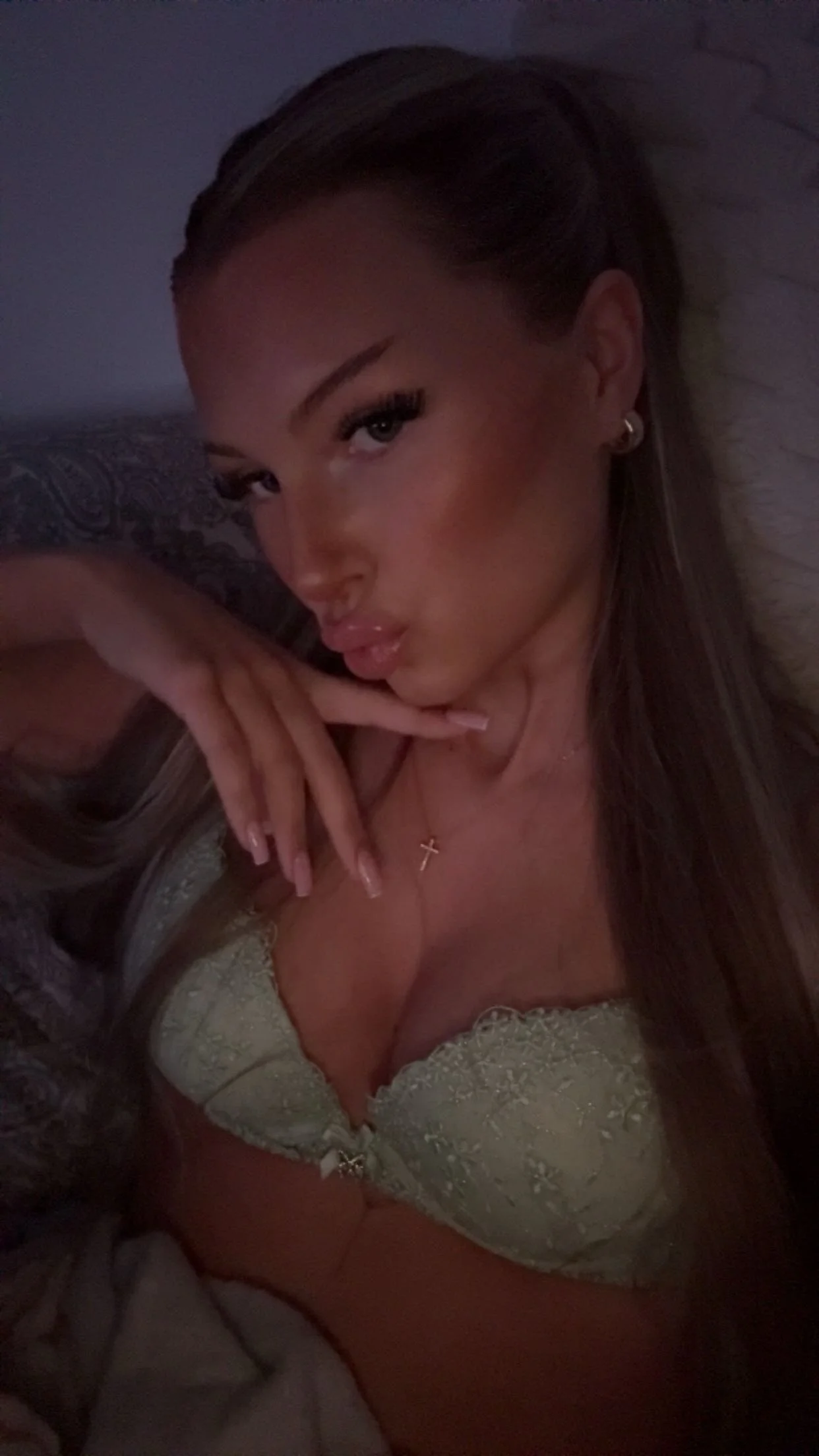 XXX Porn Photo of Nude blondeeee 5