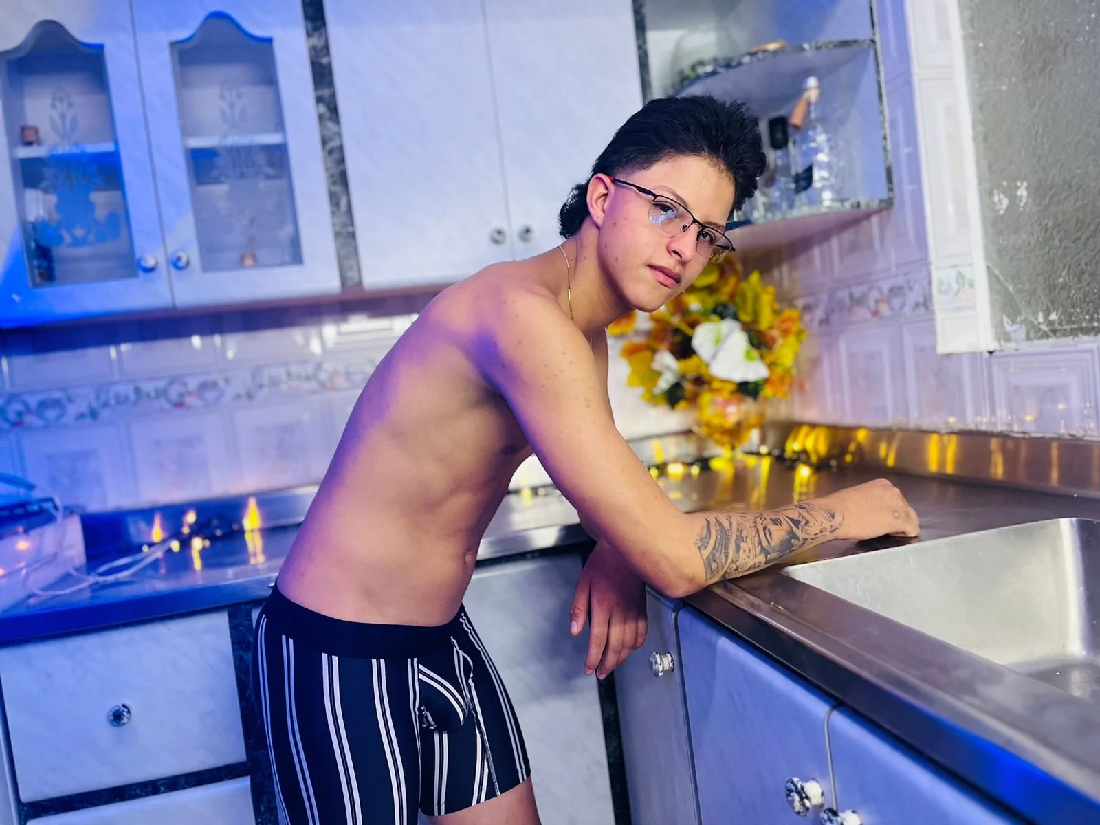 XXX Porn Photo of Nude Enzo_Thomas 8