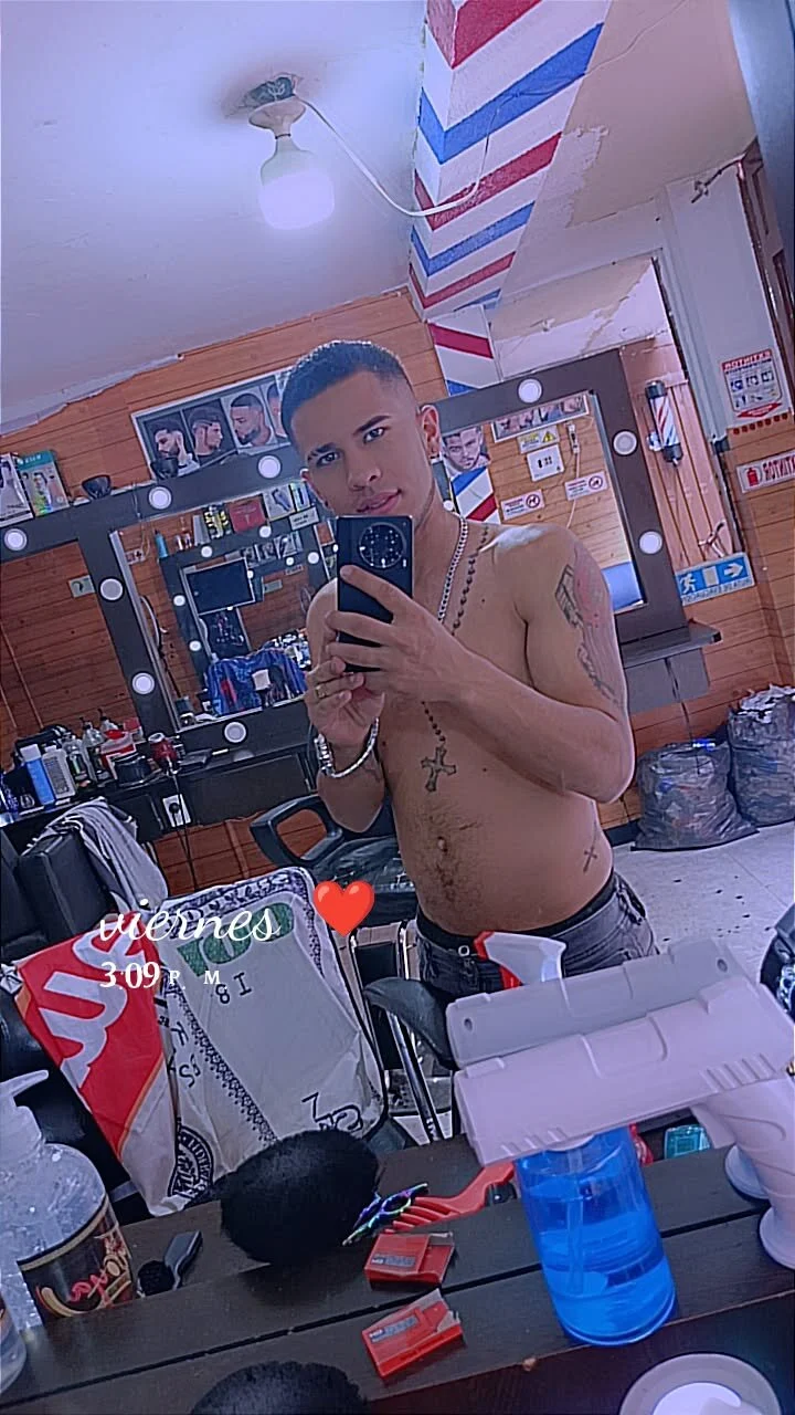XXX Porn Photo of Nude Fuuk_Men_97 2