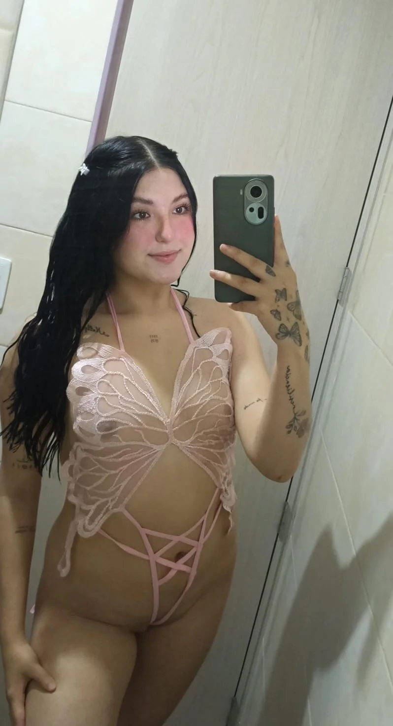 XXX Porn Photo of Nude Celestee69 12