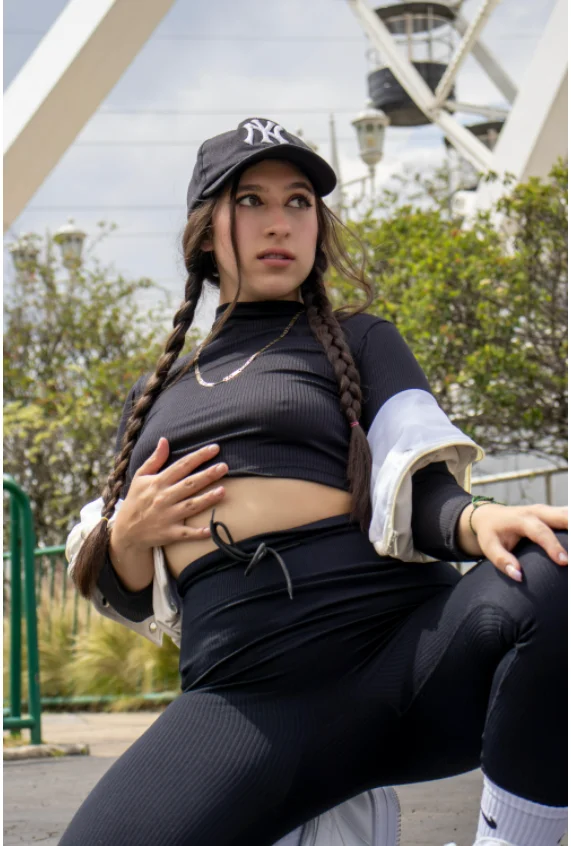 XXX Porn Photo of Nude tammy_moon09_ 17