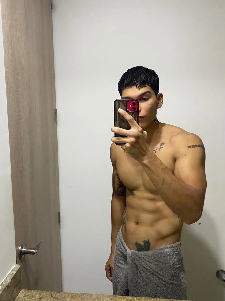 XXX Porn Photo of Nude srghost333 4