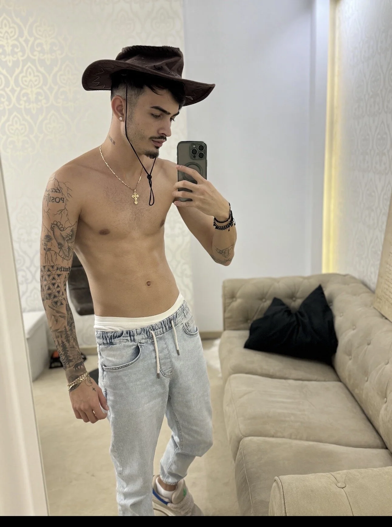 XXX Porn Photo of Nude BrandonTate 5