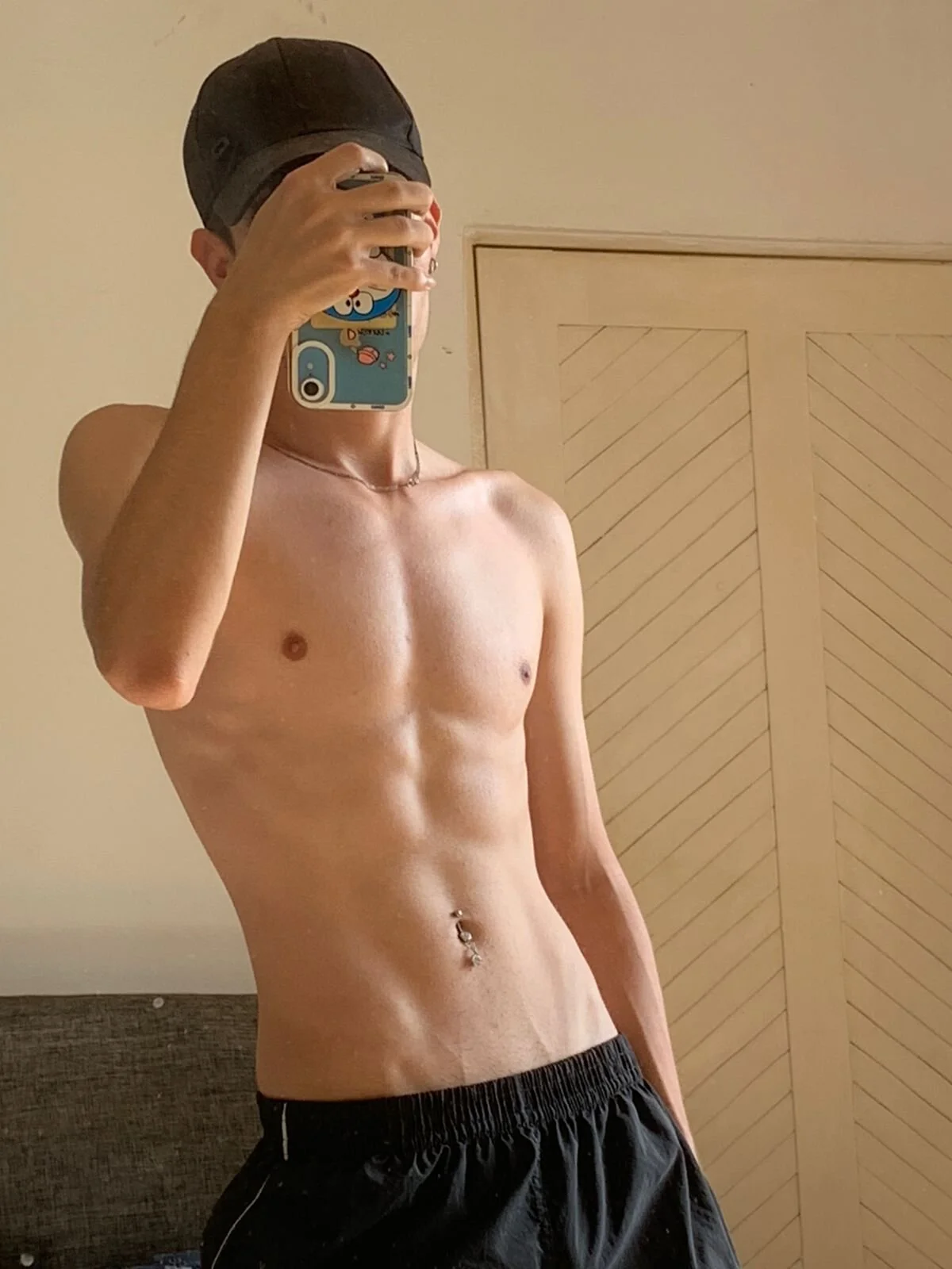 XXX Porn Photo of Nude axxxel_twink 6