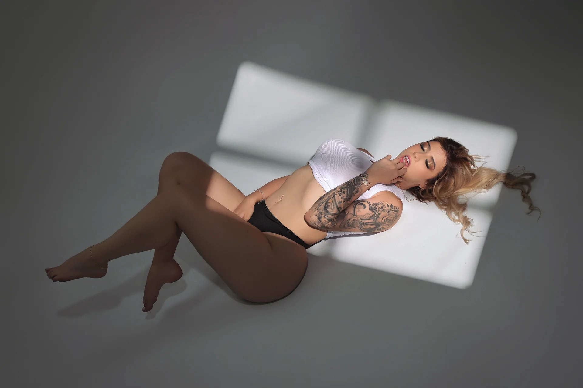 XXX Porn Photo of Nude XXMILE 181