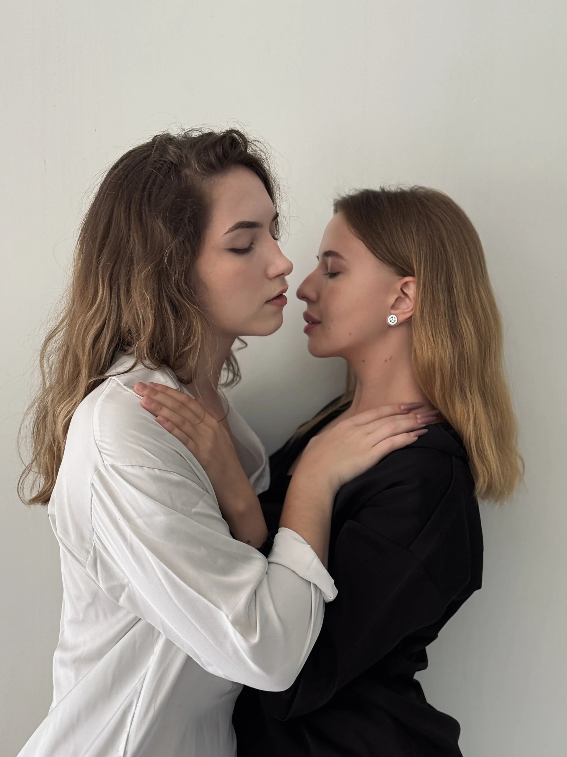 XXX Porn Photo of Nude Nura_n_Sarah 115