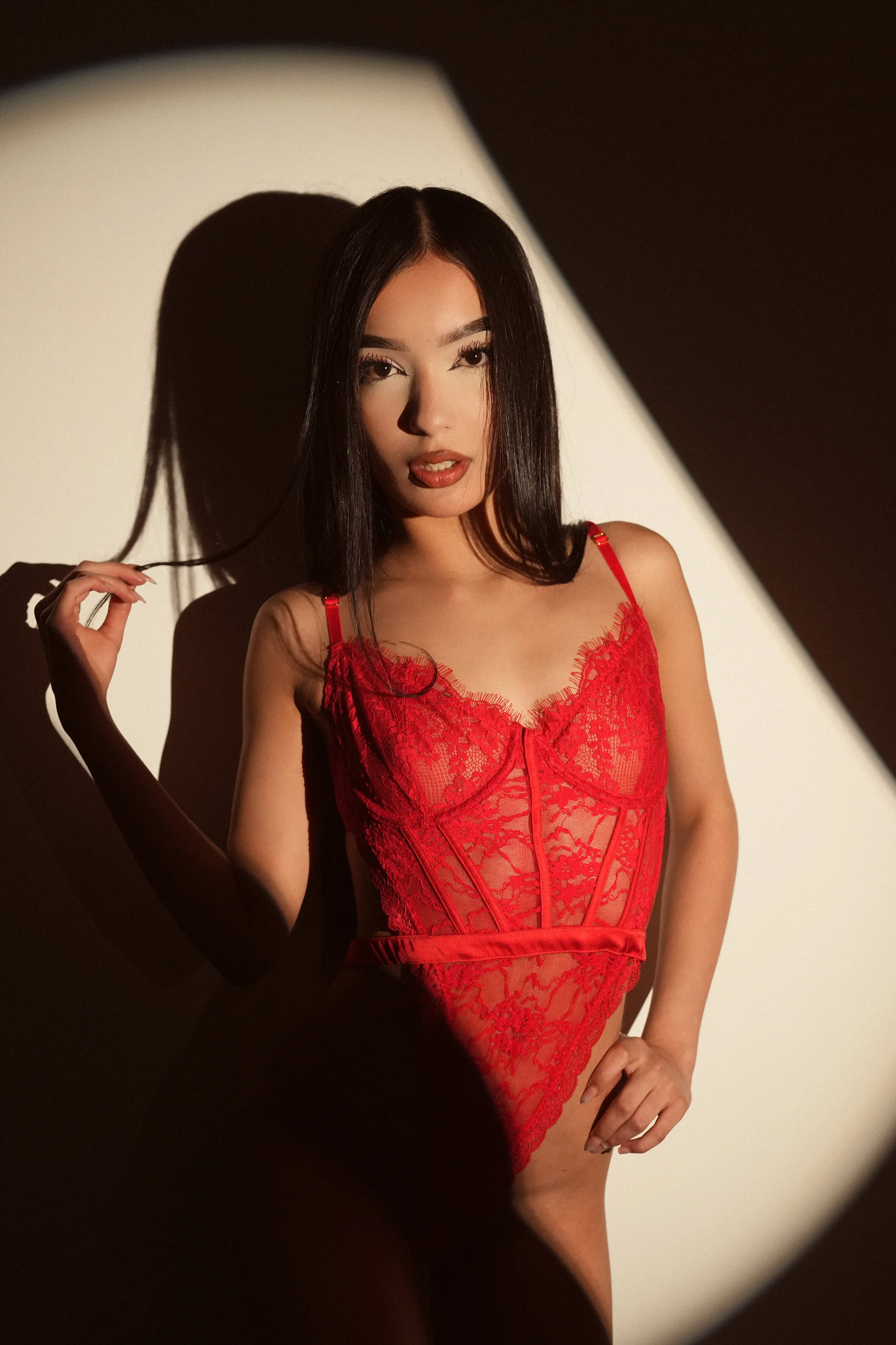 XXX Porn Photo of Nude Miablosoom 18