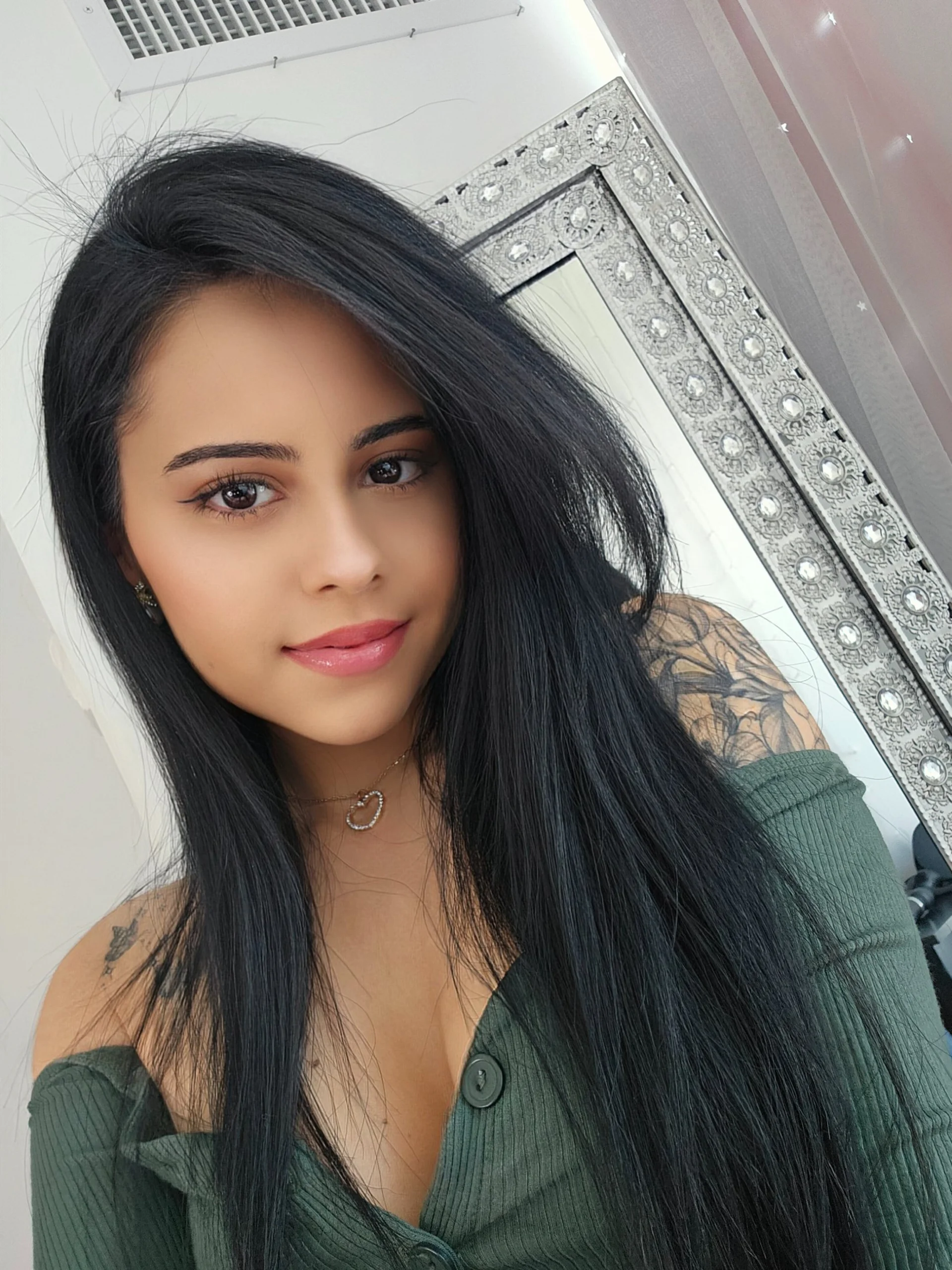 XXX Porn Photo of Nude Mysticxkitty 2