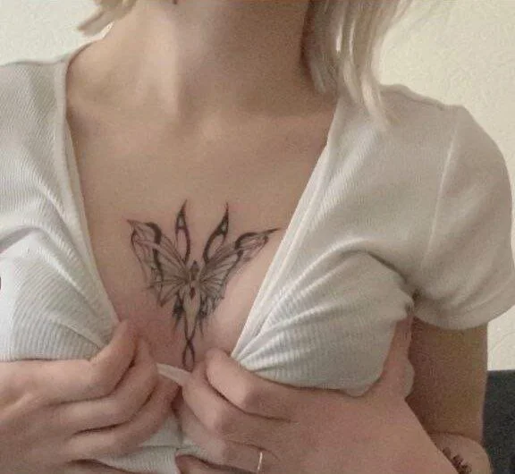 XXX Porn Photo of Nude Eli_Luvs 4