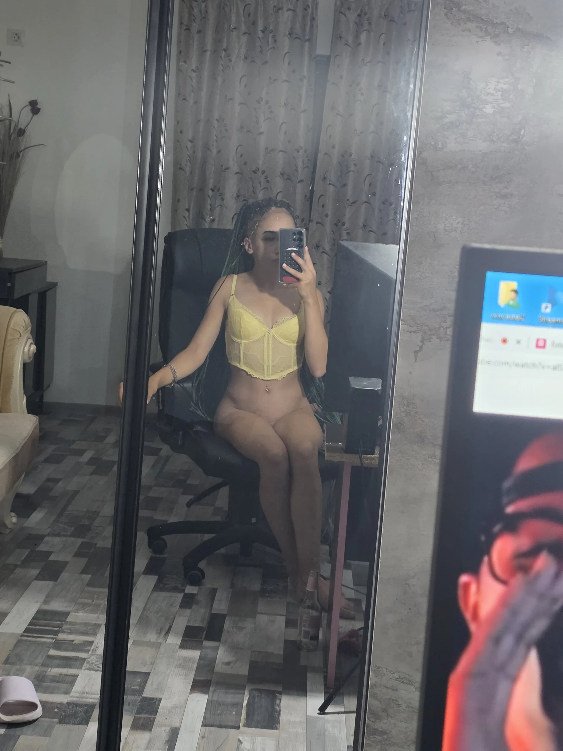 XXX Porn Photo of Nude MaryPopey 4