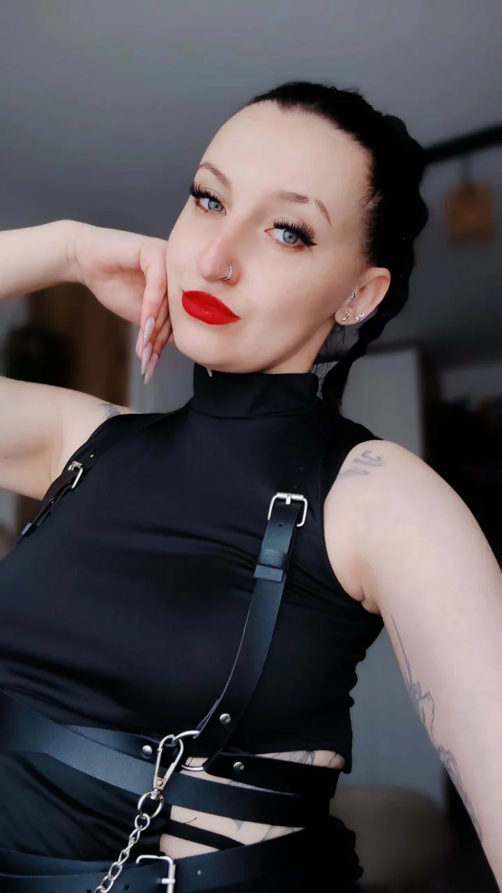 XXX Porn Photo of Nude VesperaMoon 12