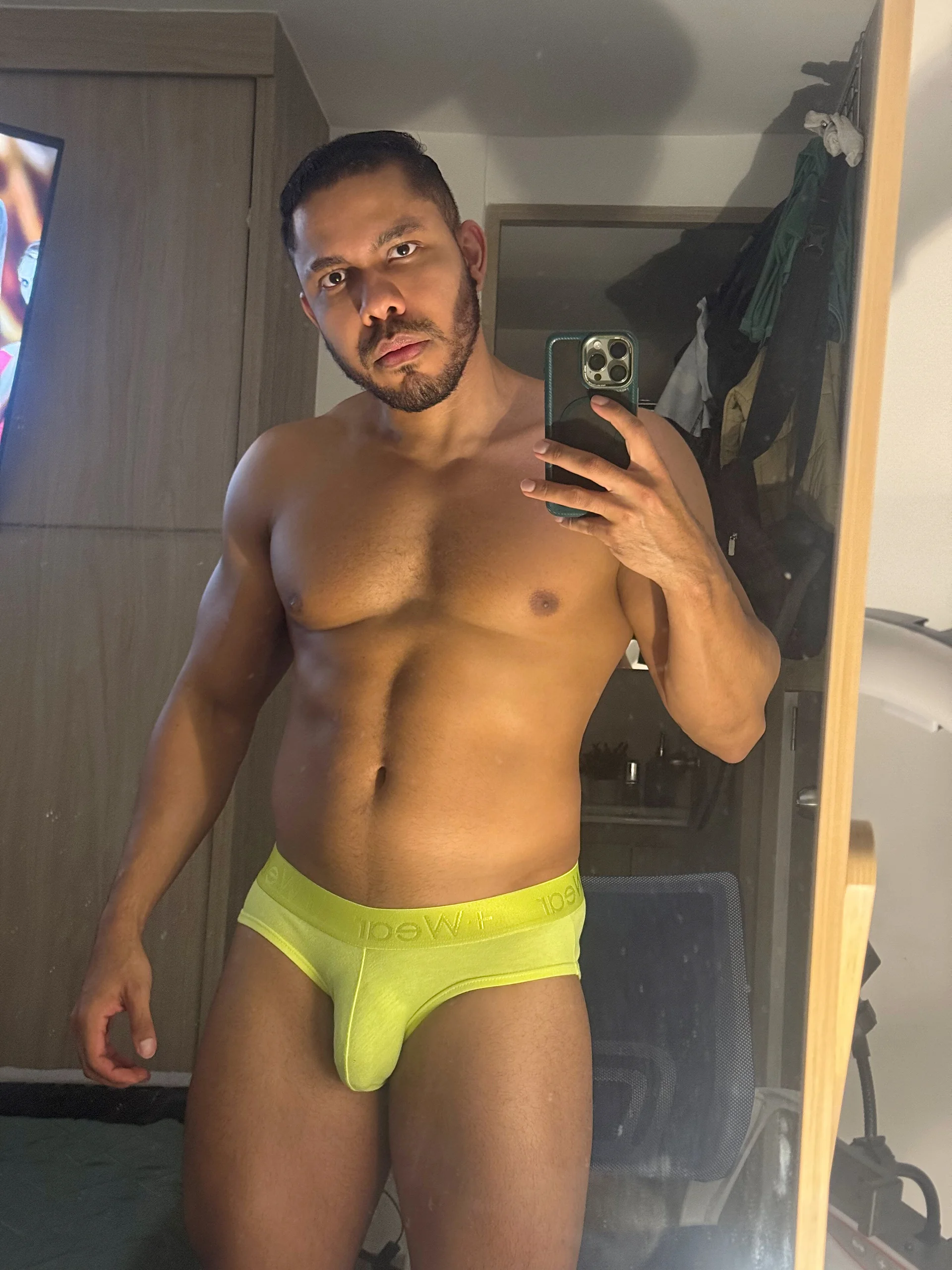 XXX Porn Photo of Nude samblazex 12