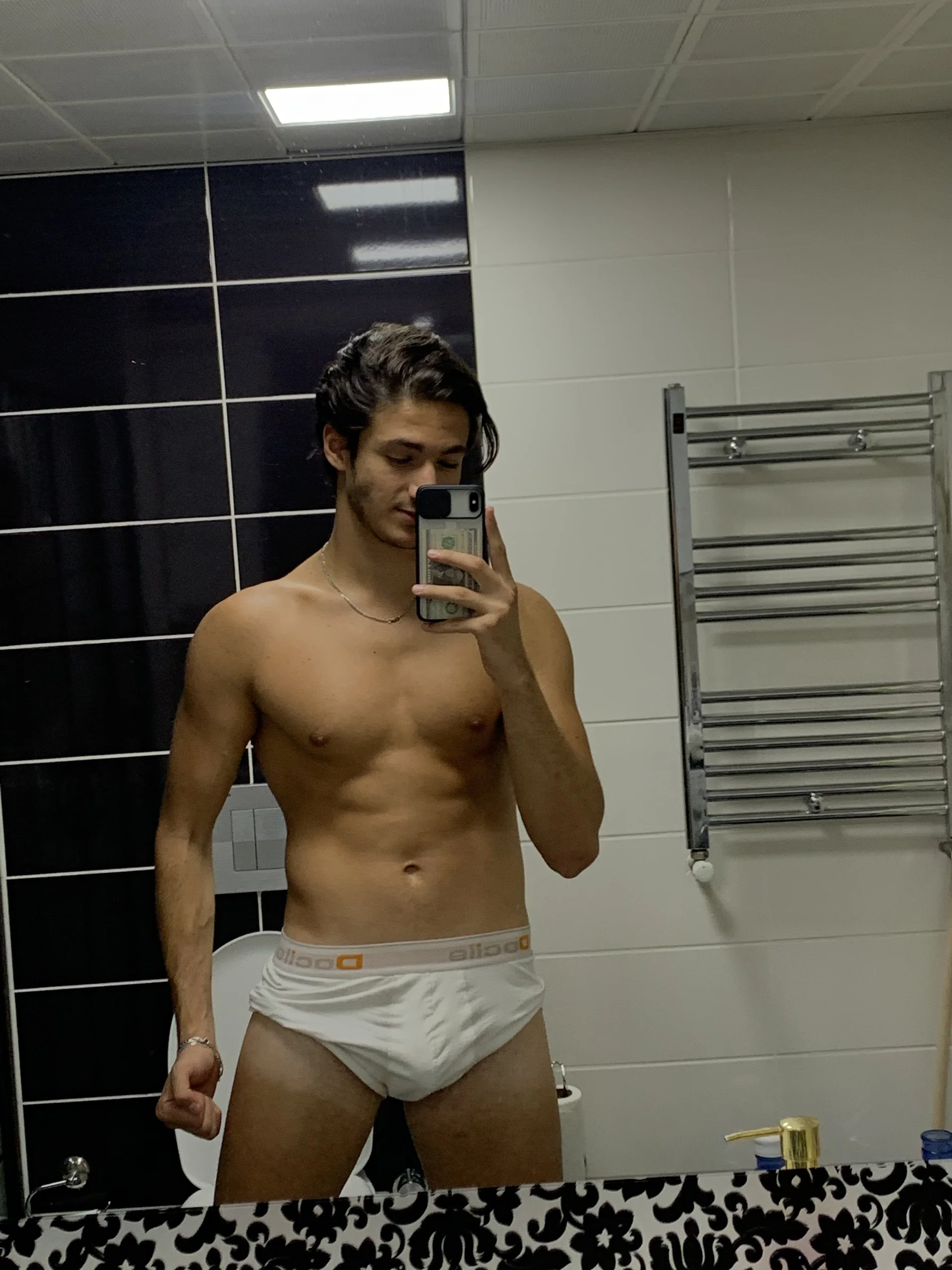 XXX Porn Photo of Nude adnano-sax 14