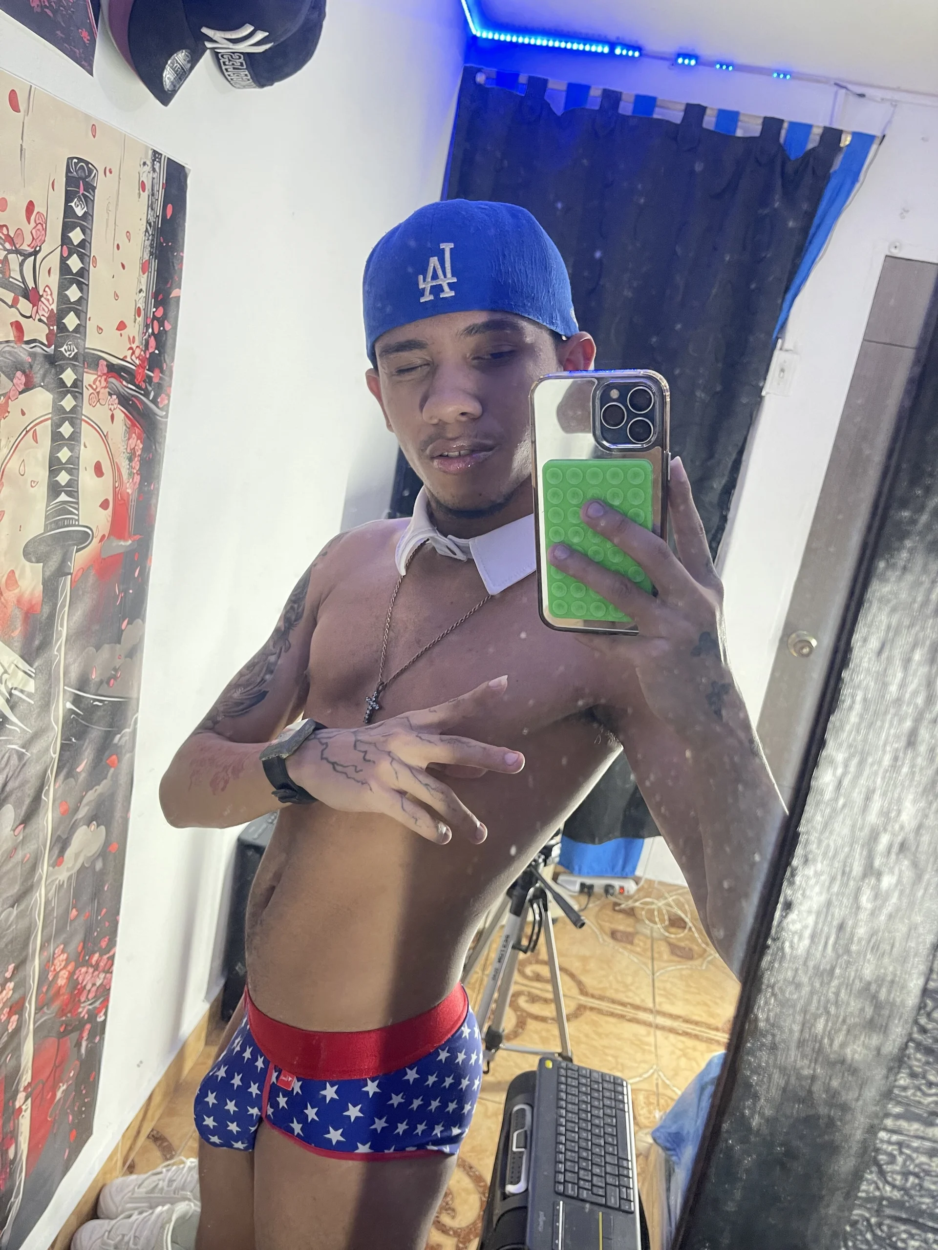 XXX Porn Photo of Nude Romancartier_1 27