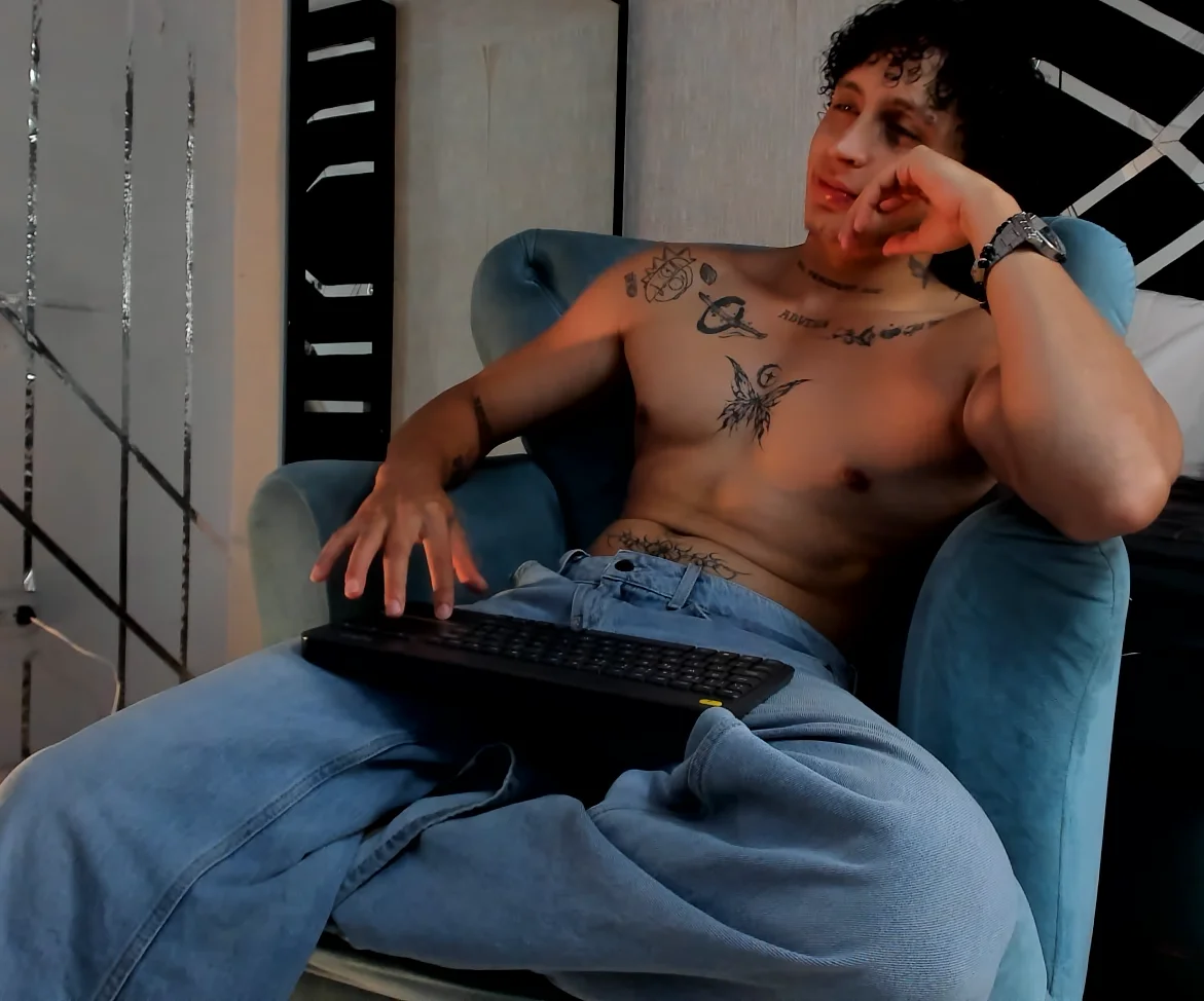 XXX Porn Photo of Nude JayTaylorr 116