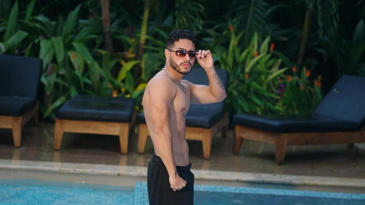 XXX Porn Photo of Nude MattiaDupont 2