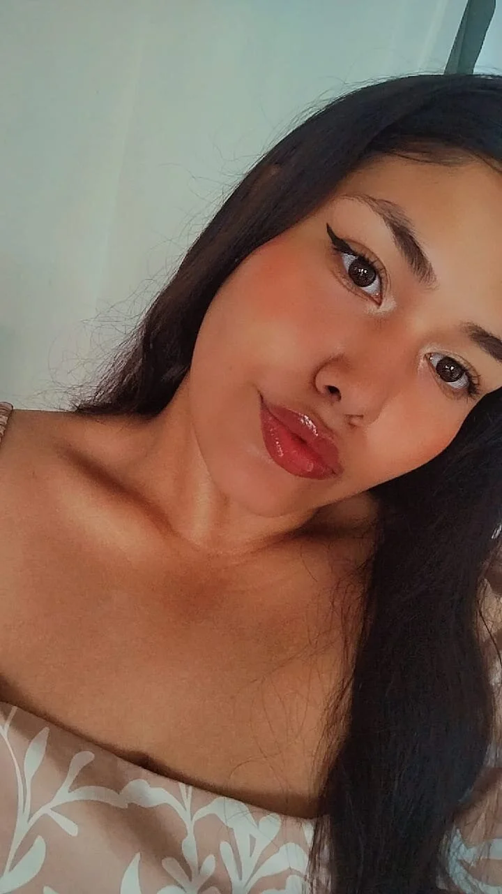 XXX Porn Photo of Nude Channel_Mills 1