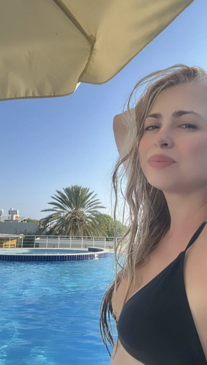 XXX Porn Photo of Nude MirayHot 2