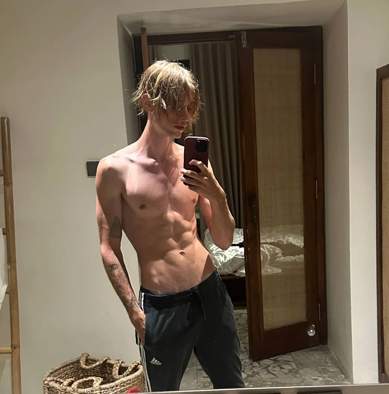 XXX Porn Photo of Nude sashenkka 5