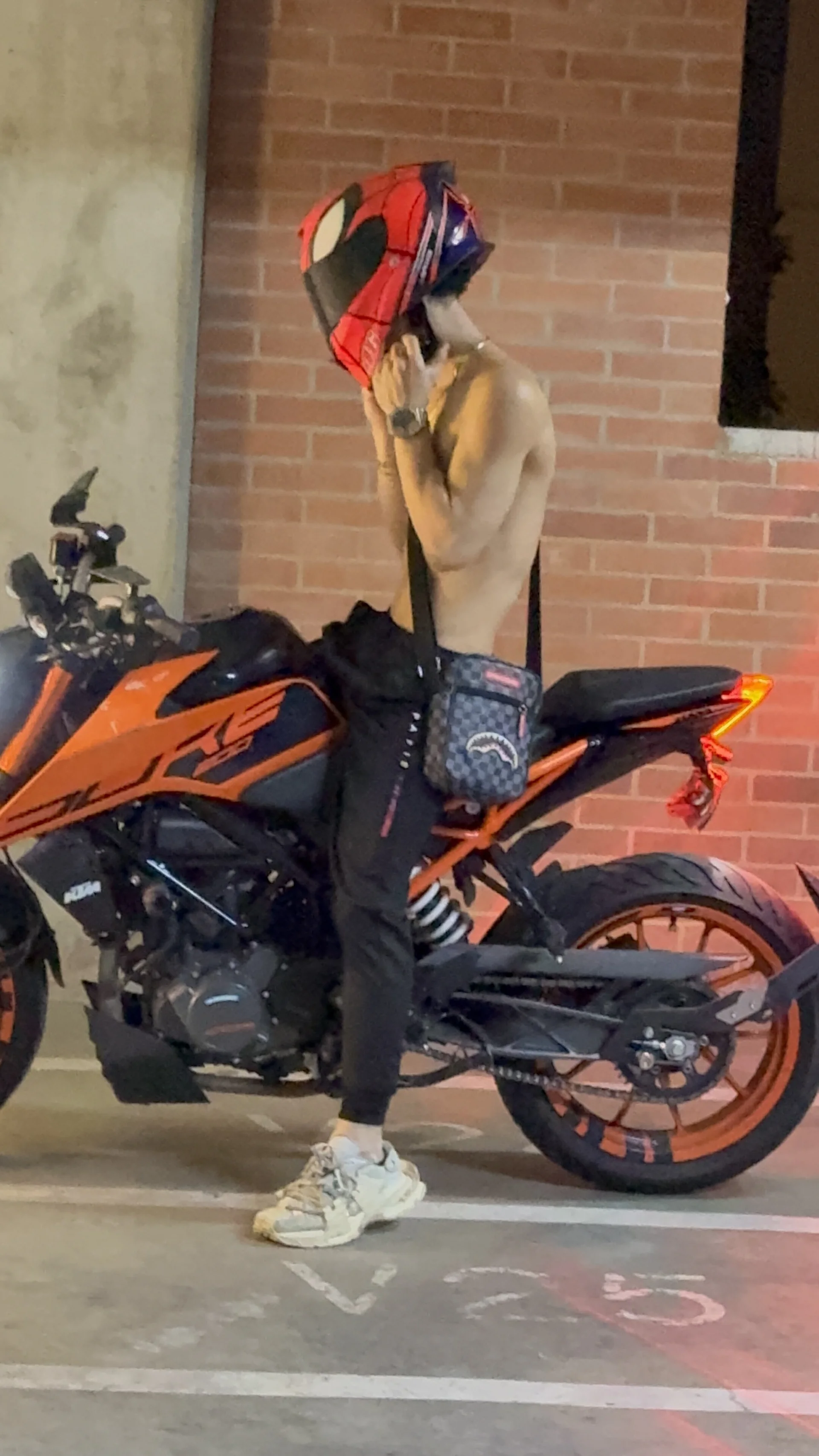 XXX Porn Photo of Nude pretur_cruba1 45