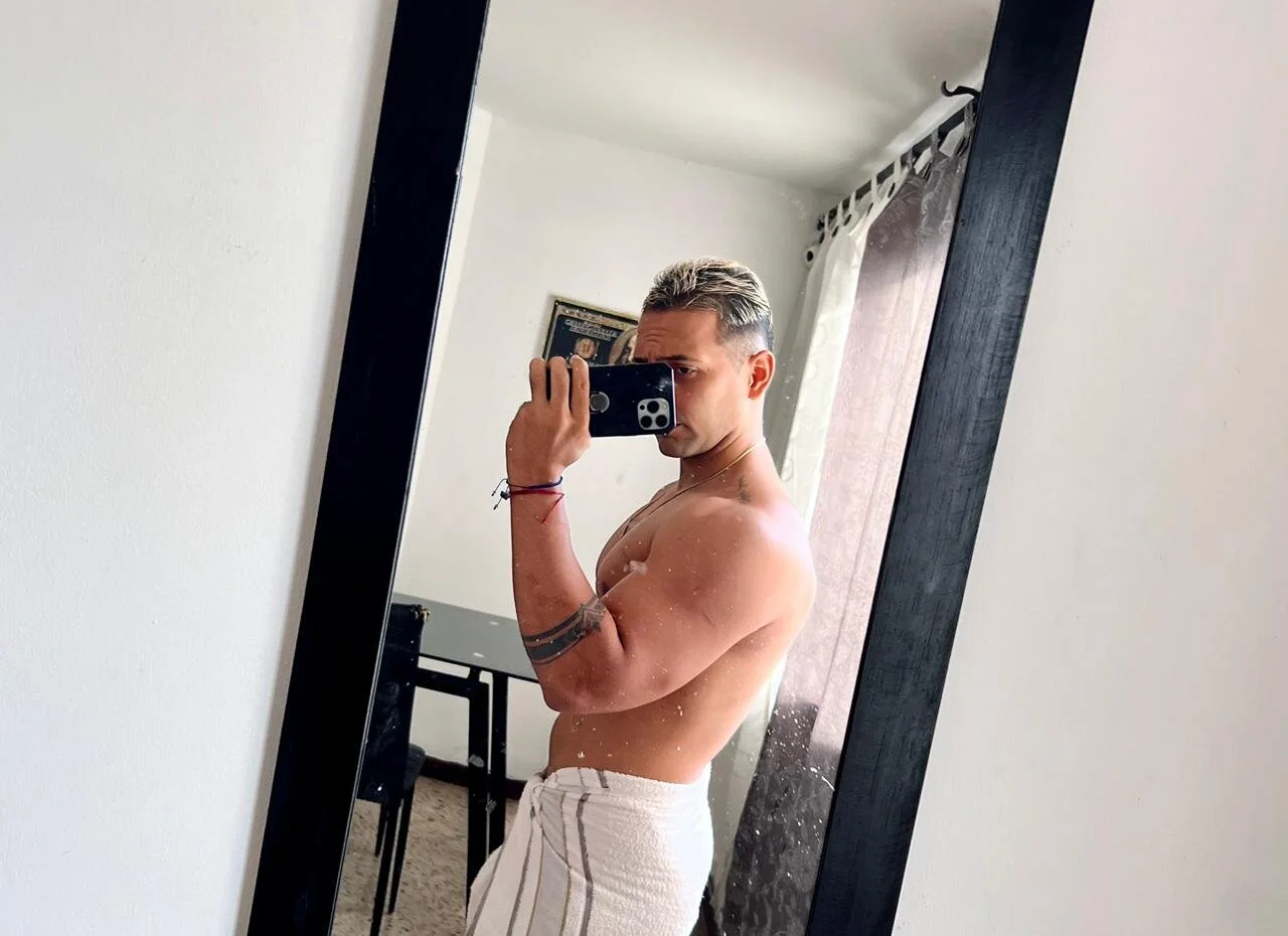 XXX Porn Photo of Nude alex_oficial 19