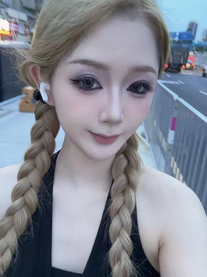 XXX Porn Photo of Nude N_Nana 1