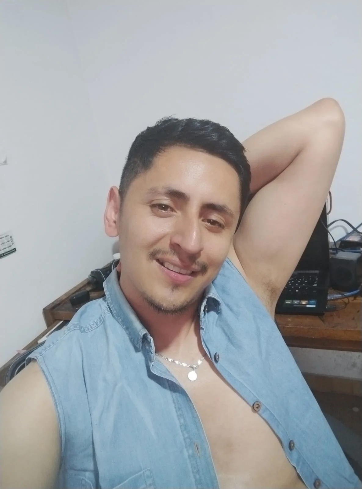 XXX Porn Photo of Nude kevin_23_ 2