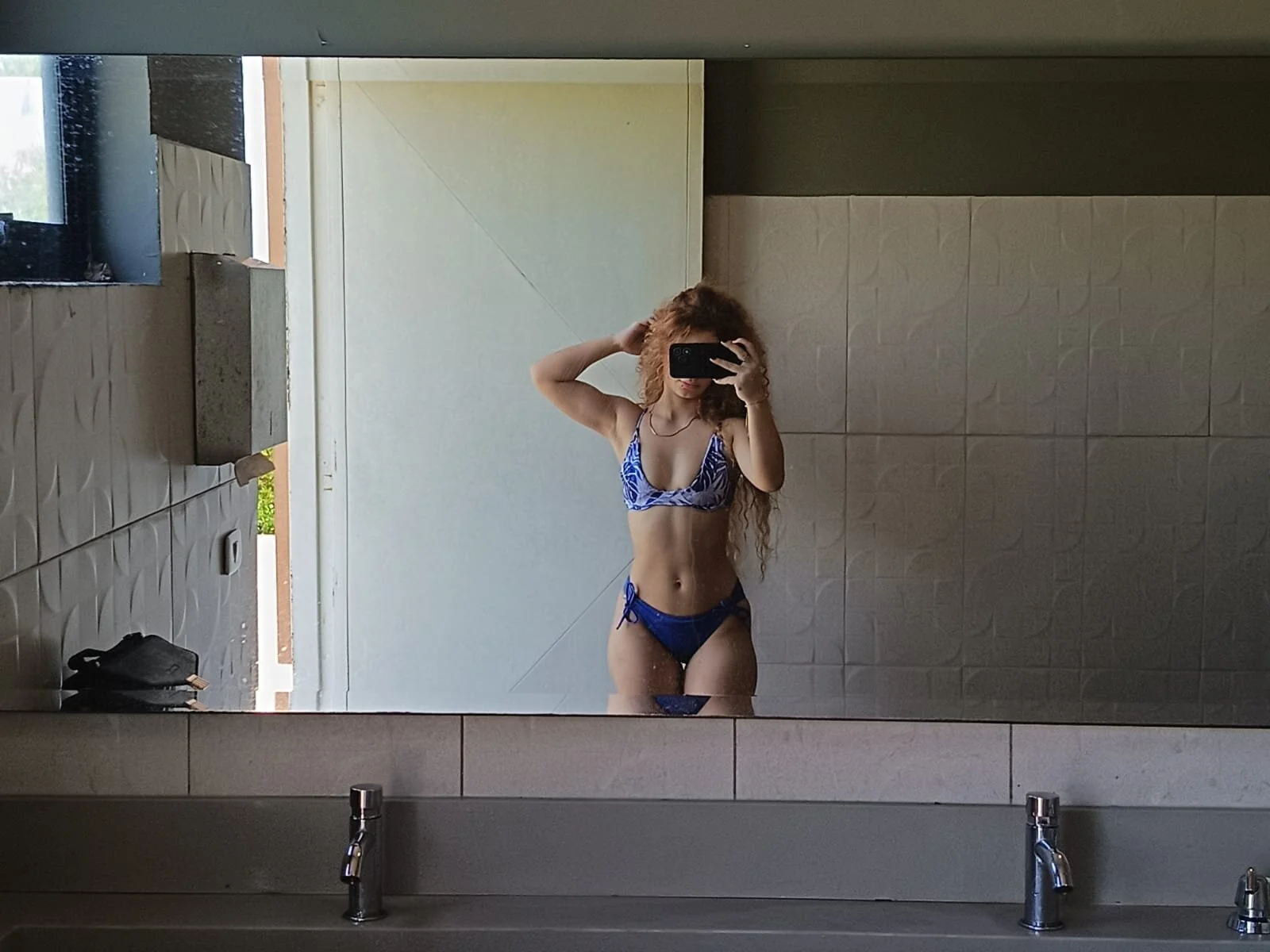 XXX Porn Photo of Nude isabela__x 8