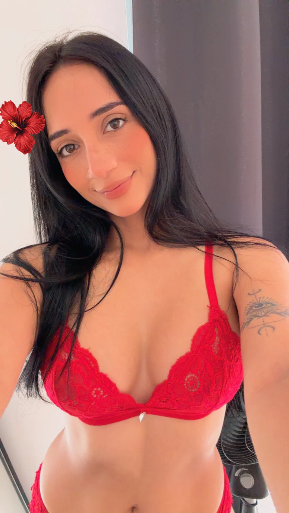 XXX Porn Photo of Nude UrNewFantasy 15