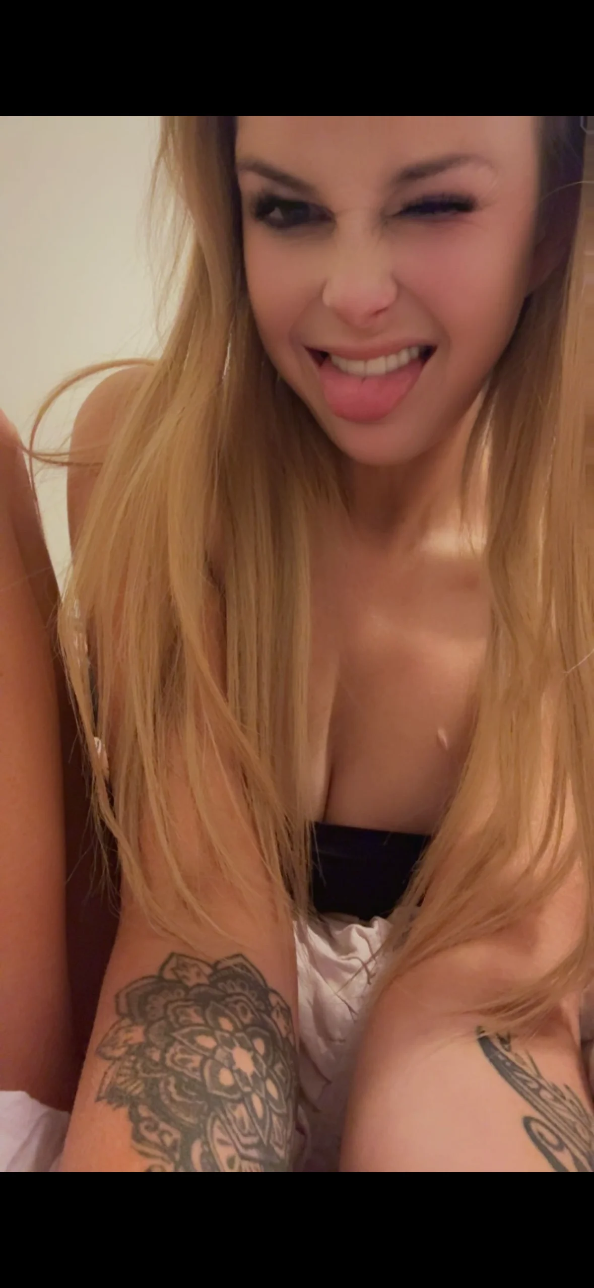 XXX Porn Photo of Nude Imyourgoodgirl69xo 3