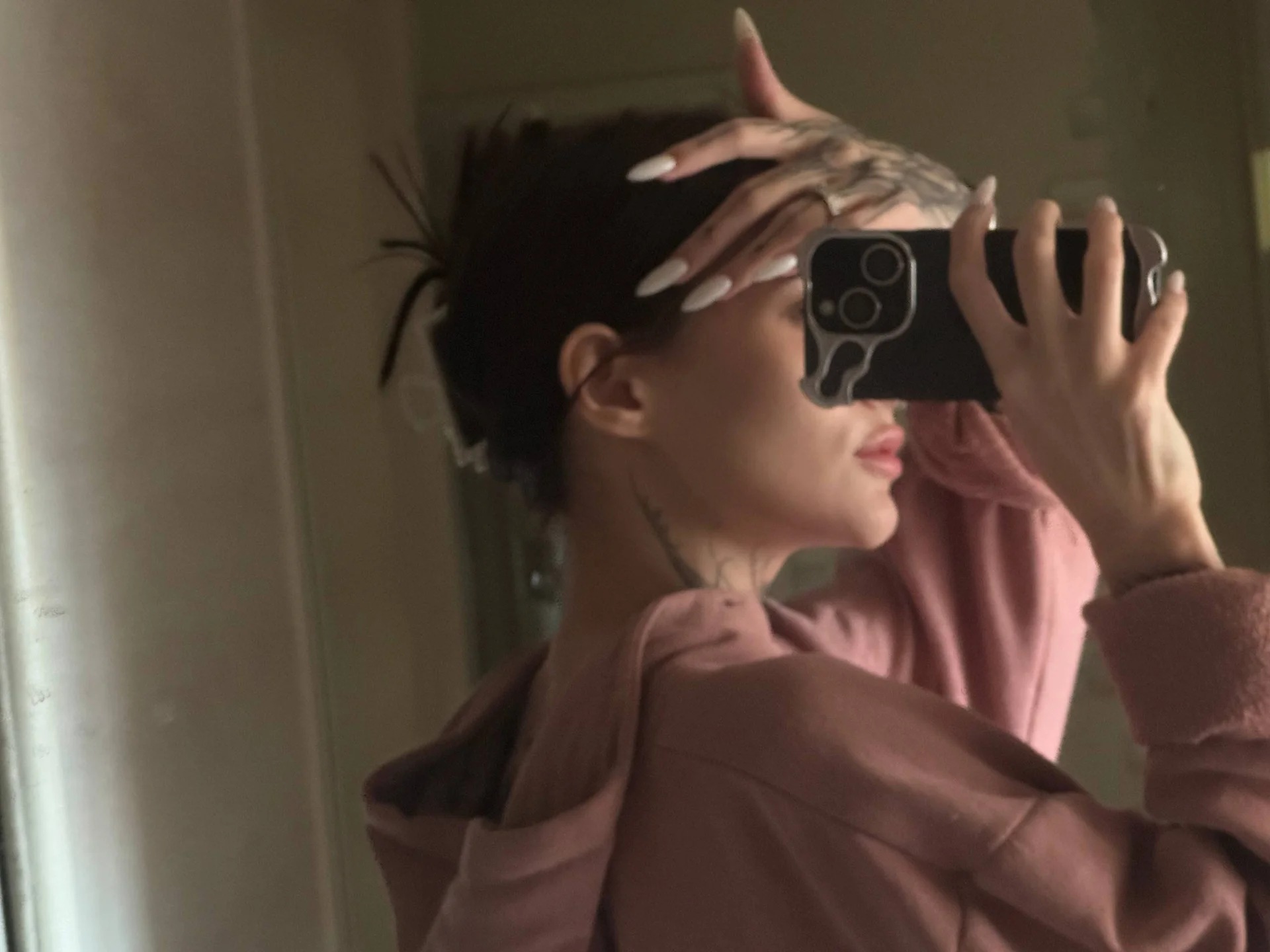 XXX Porn Photo of Nude Selena_Sharp 34