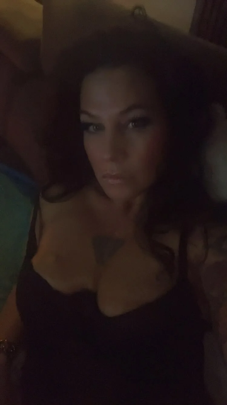 XXX Porn Photo of Nude JEZZEBELANDMAURICE 2