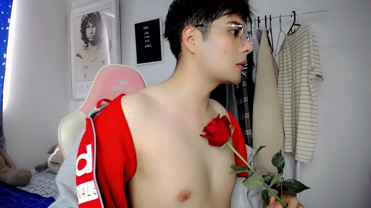 XXX Porn Photo of Nude lucas_cute 3