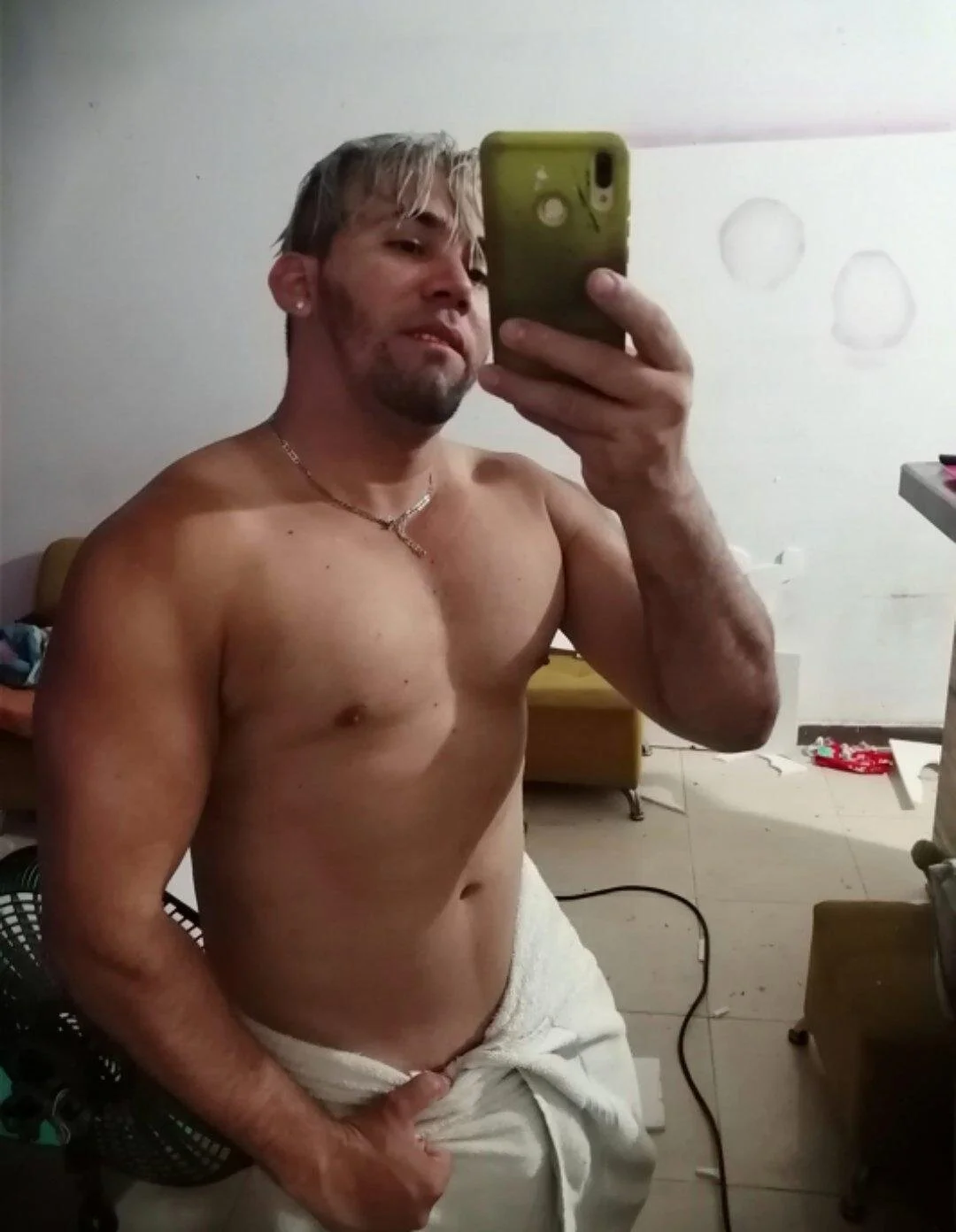 XXX Porn Photo of Nude sexy_maduro 4