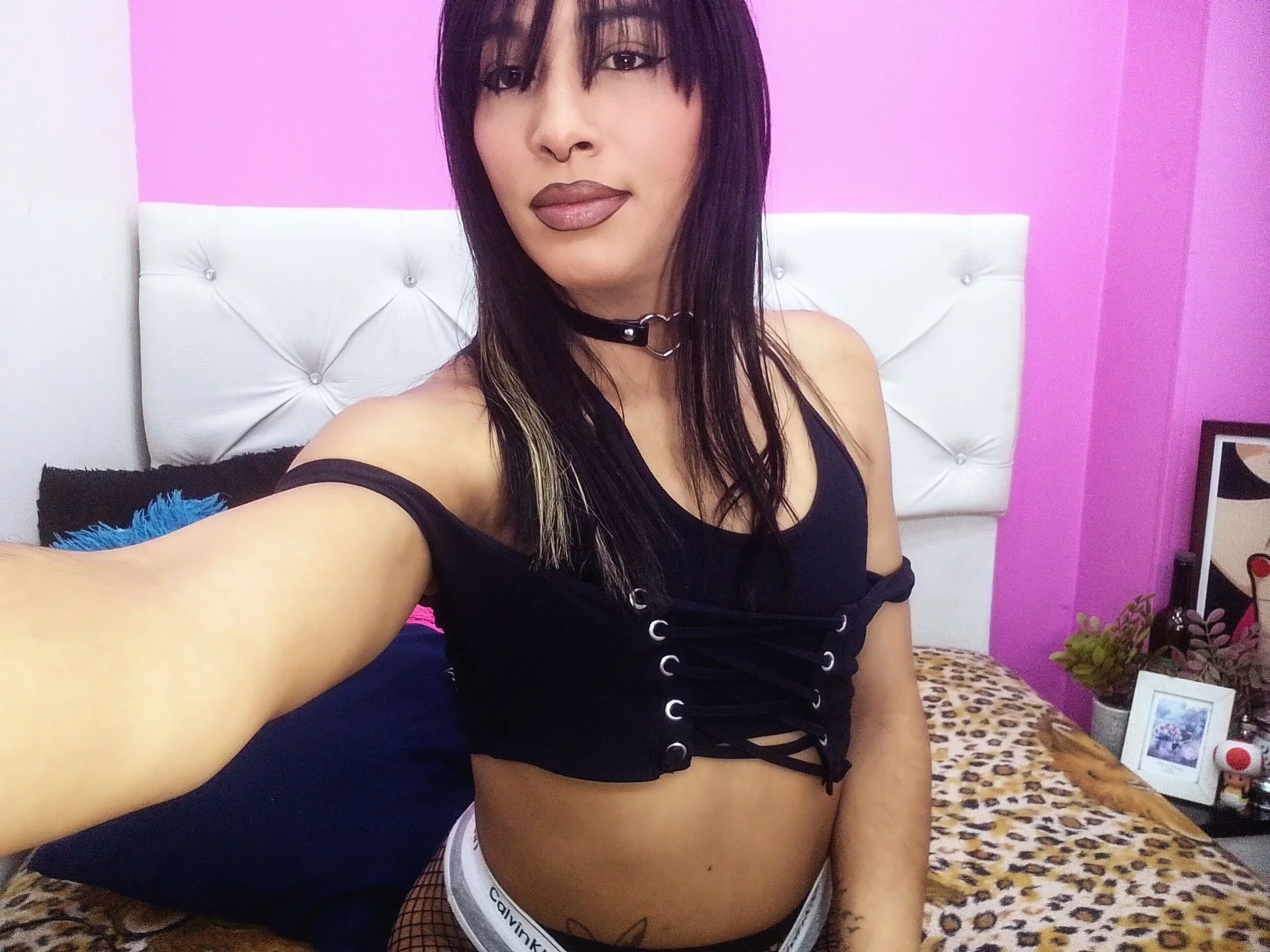 XXX Porn Photo of Nude xwetdreamsx 5