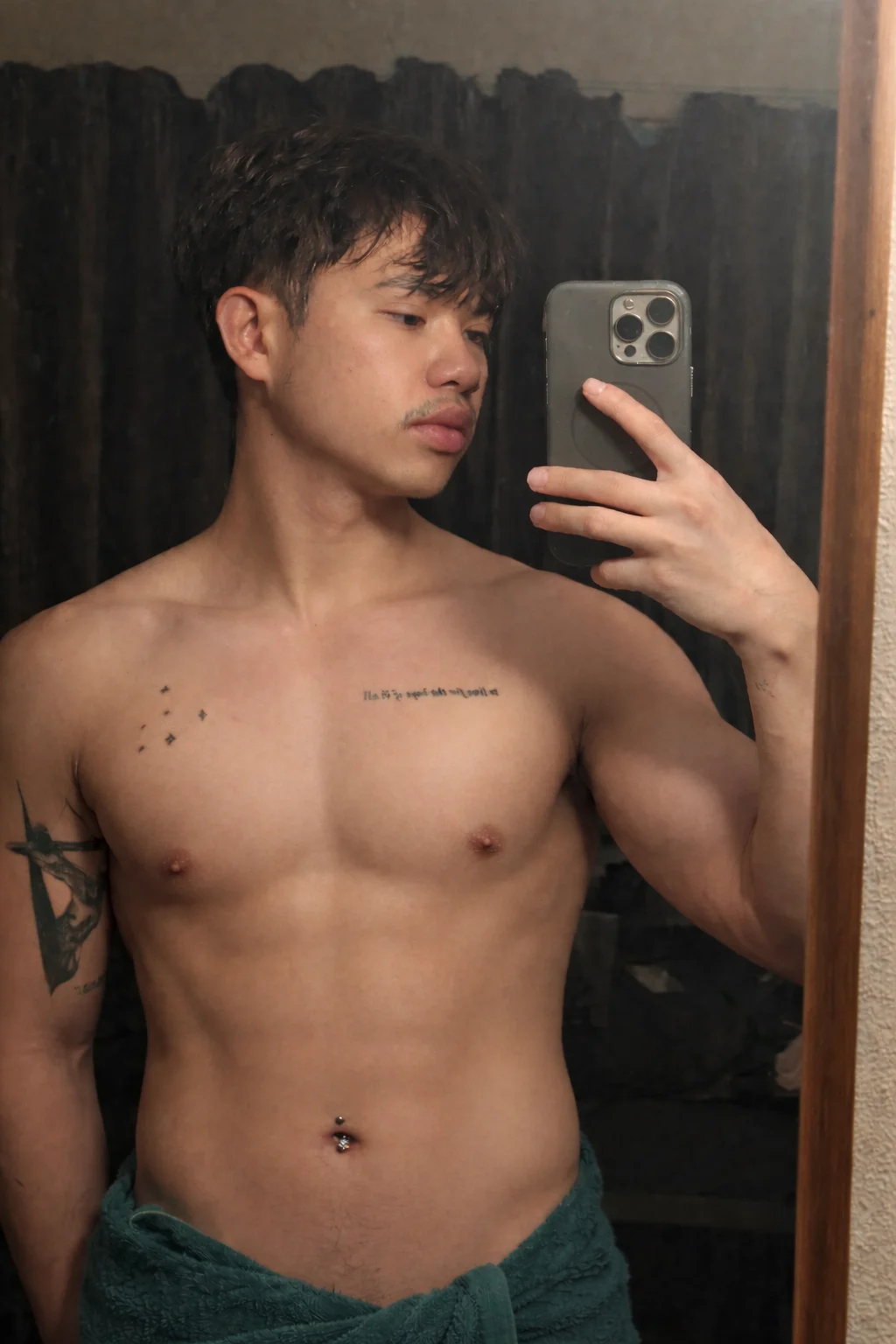 XXX Porn Photo of Nude Asiantwunk 2
