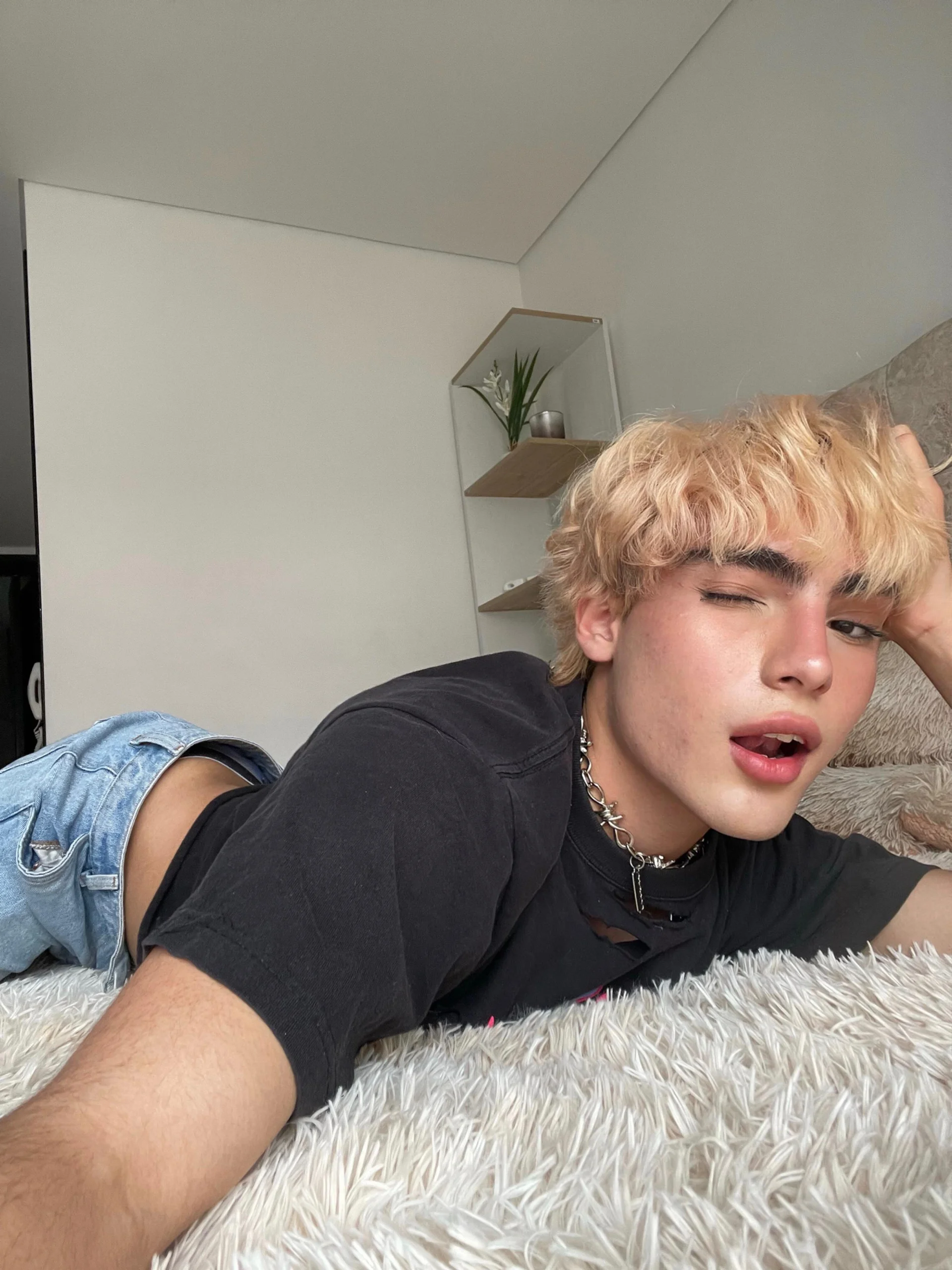 XXX Porn Photo of Nude KittySkirtt1 1