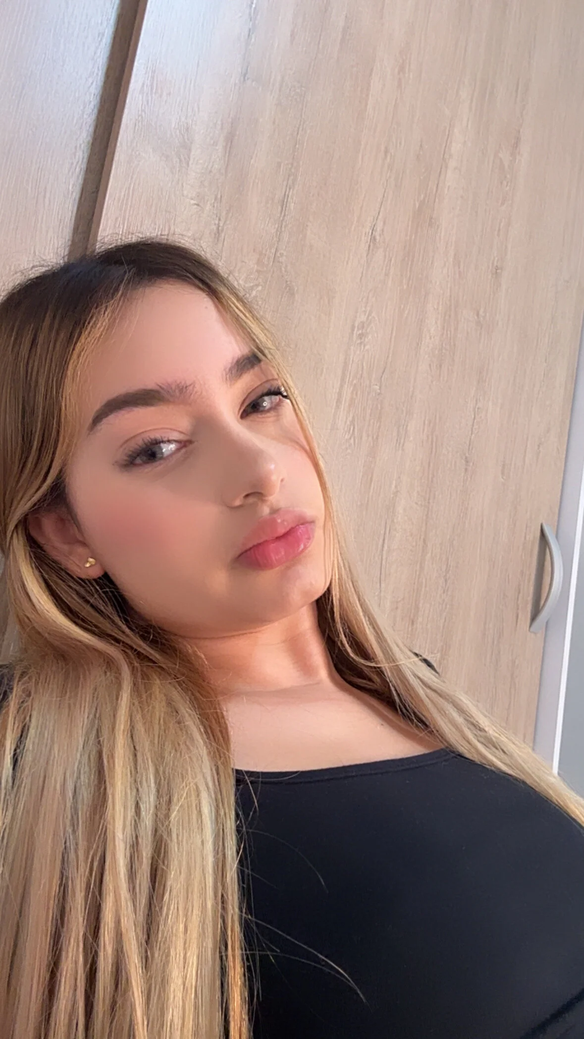 XXX Porn Photo of Nude barbievictoria 15