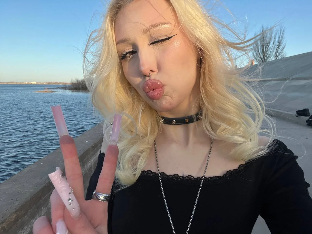 XXX Porn Photo of Nude goth__tv 37
